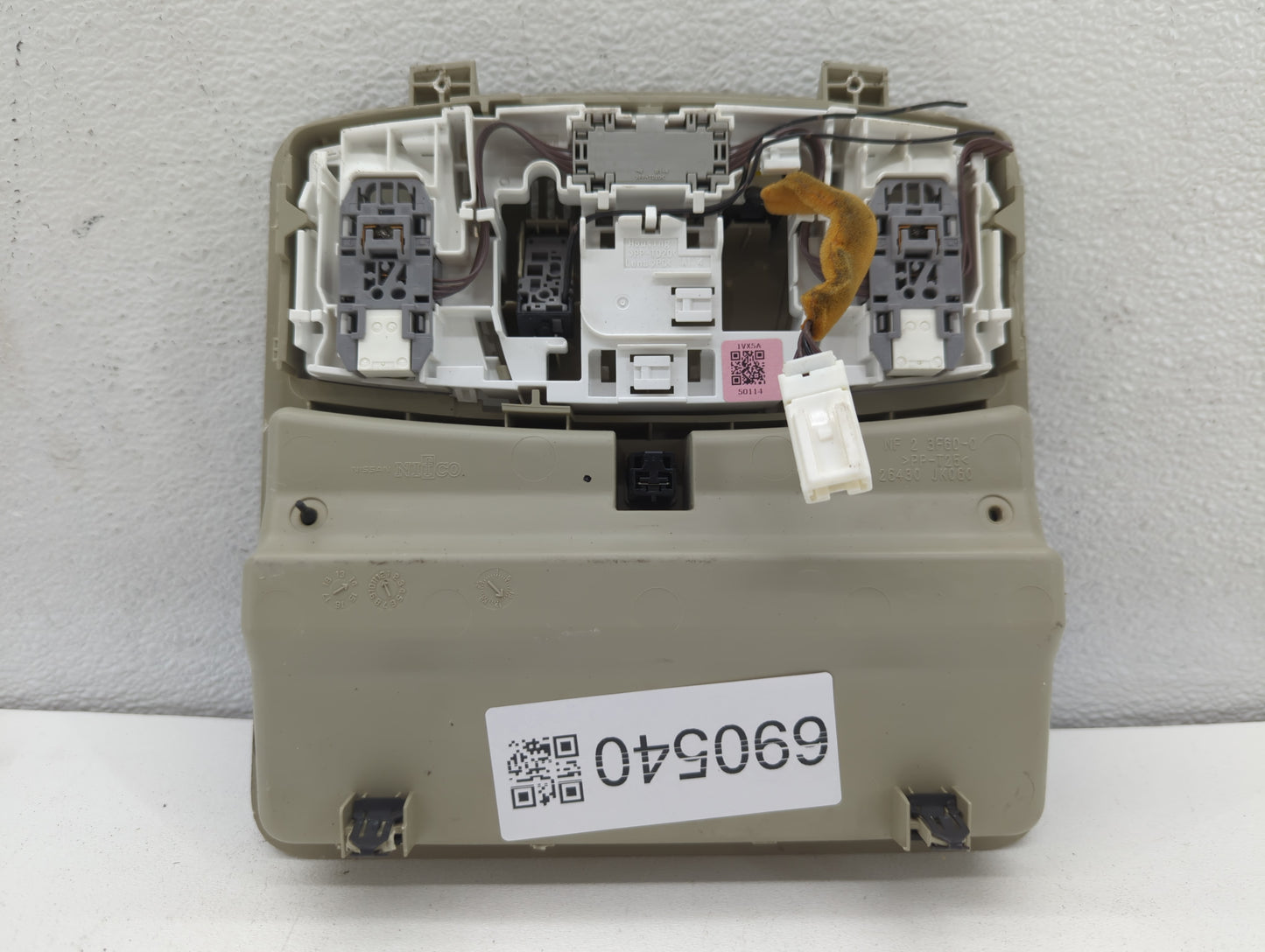 2015 Nissan Rogue Select Overhead Roof Console - Oemusedautoparts1.com