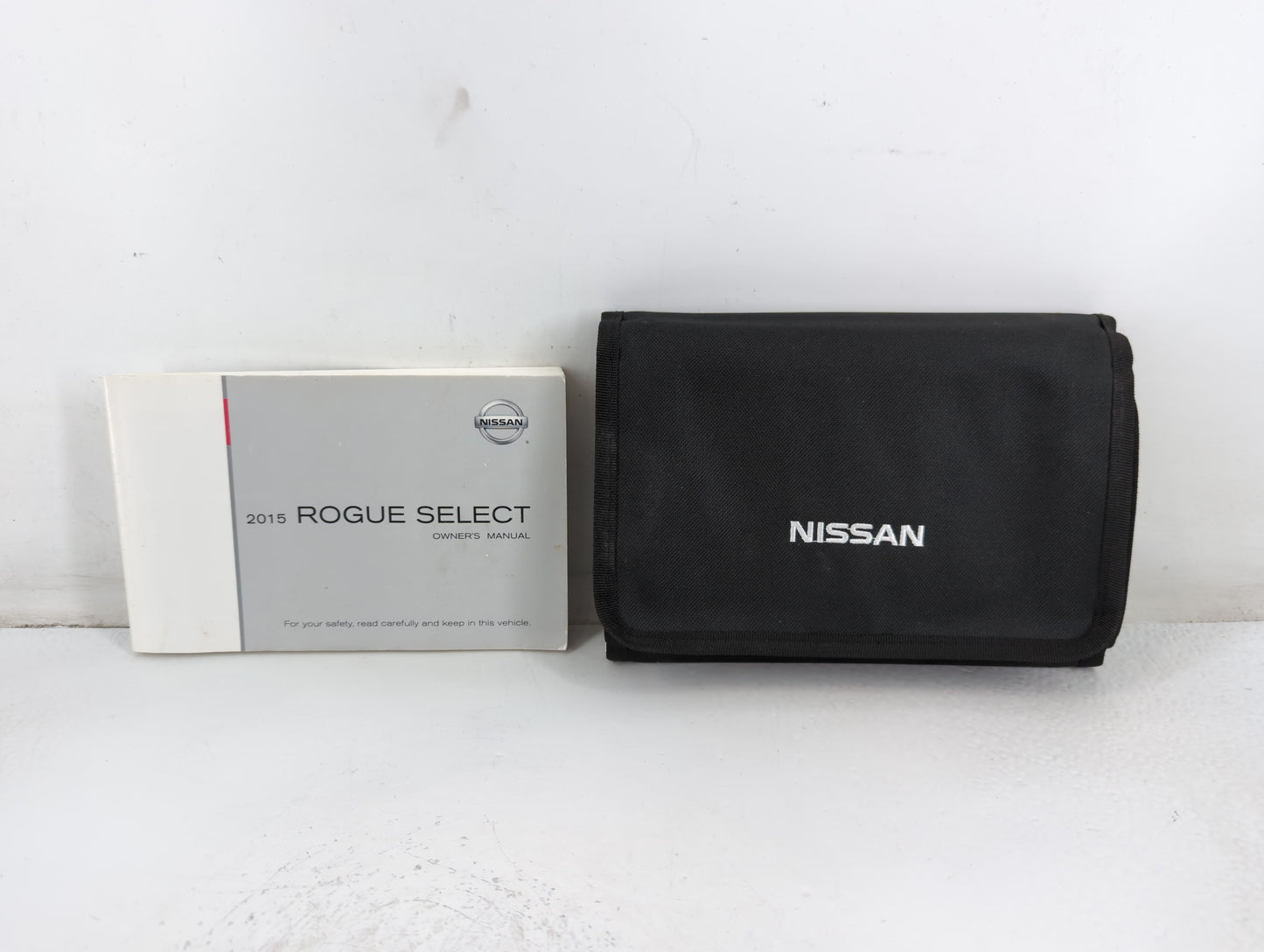 2015 Nissan Rogue Select Owners Manual Book Guide P/N:T00UM-JM07D OEM Used Auto Parts - Oemusedautoparts1.com