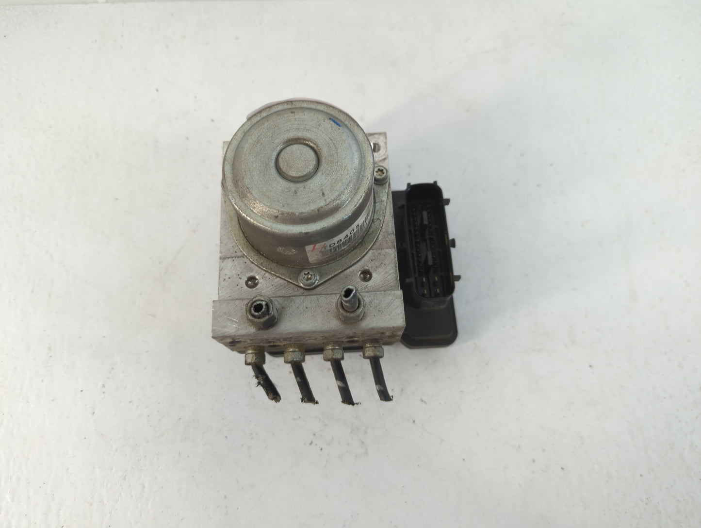 2015 Nissan Rogue Select Throttle Body P/N:TD8405 Fits OEM Used Auto Parts - Oemusedautoparts1.com