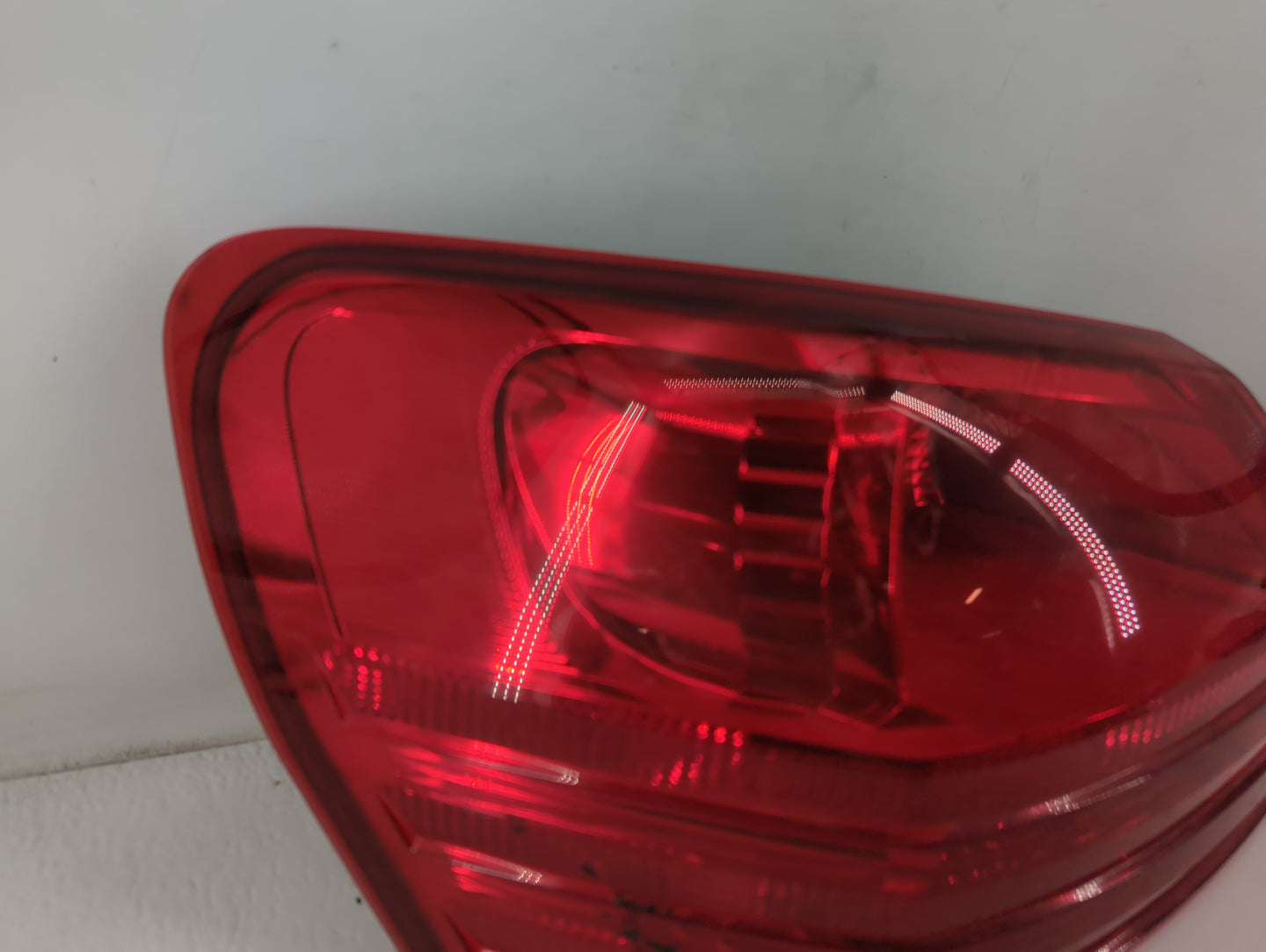 2015 Nissan Rogue Select Tail Light Assembly Passenger Right OEM Fits Fits 2008 2009 2010 2011 2012 2013 2014 OEM Used Auto 