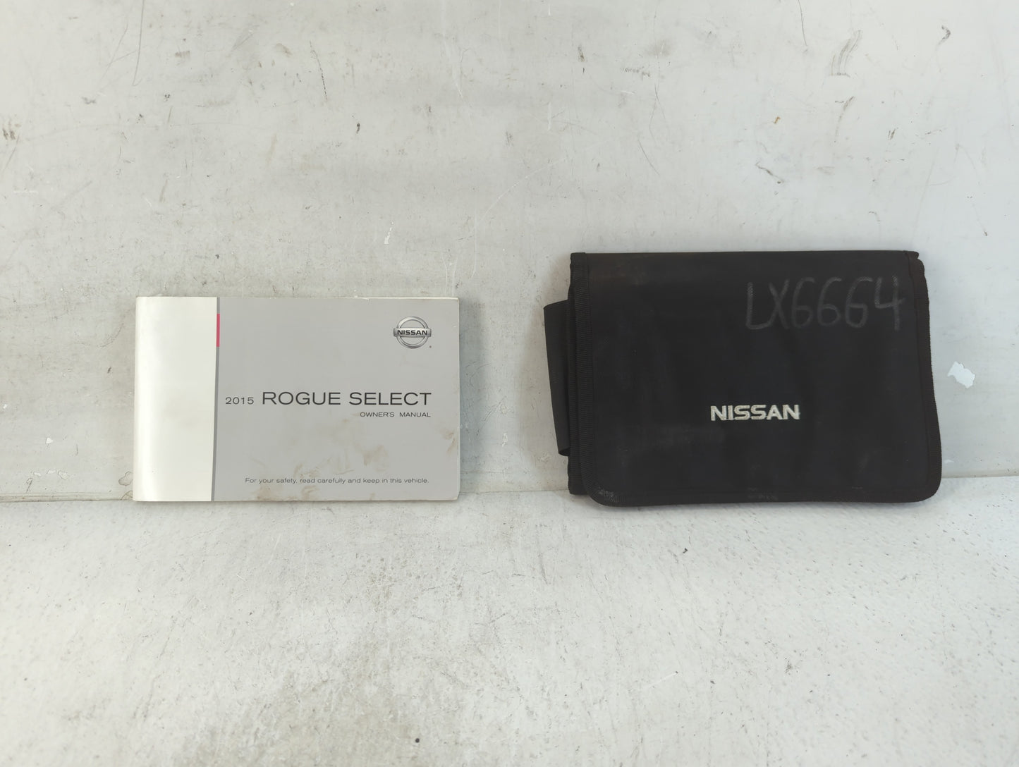 2015 Nissan Rogue Select Owners Manual Book Guide P/N:OM15E00S35U0 OEM Used Auto Parts - Oemusedautoparts1.com
