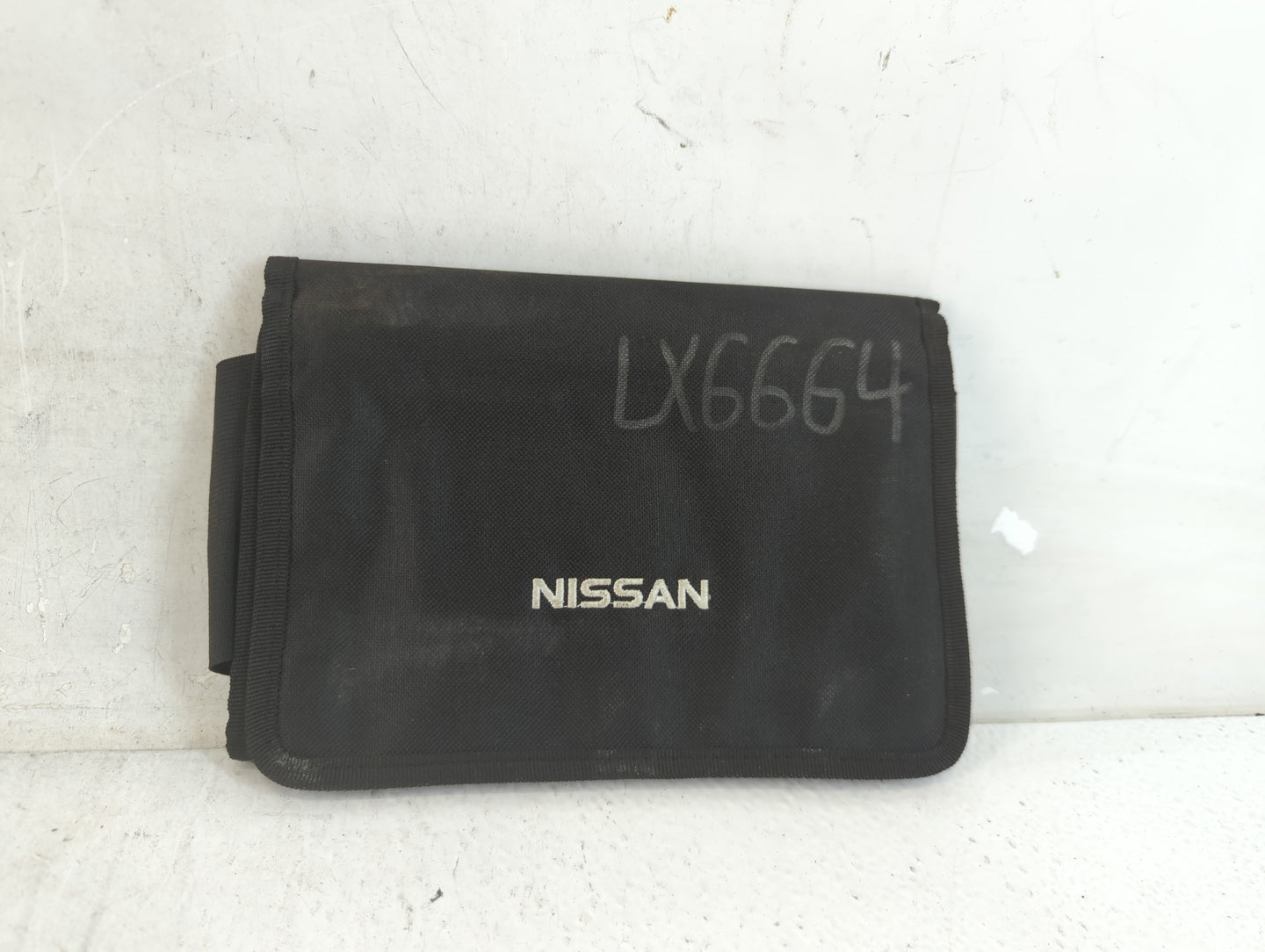 2015 Nissan Rogue Select Owners Manual Book Guide P/N:OM15E00S35U0 OEM Used Auto Parts - Oemusedautoparts1.com