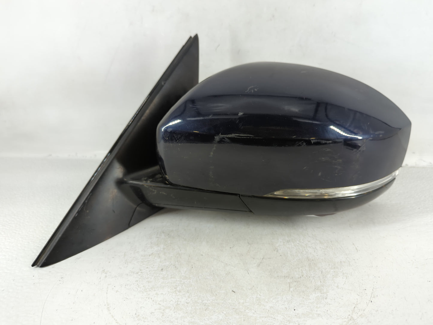 2015 Nissan Rogue Sport Driver Side View Mirror - Left Door Mirror OEM Used - Oemusedautoparts1.com