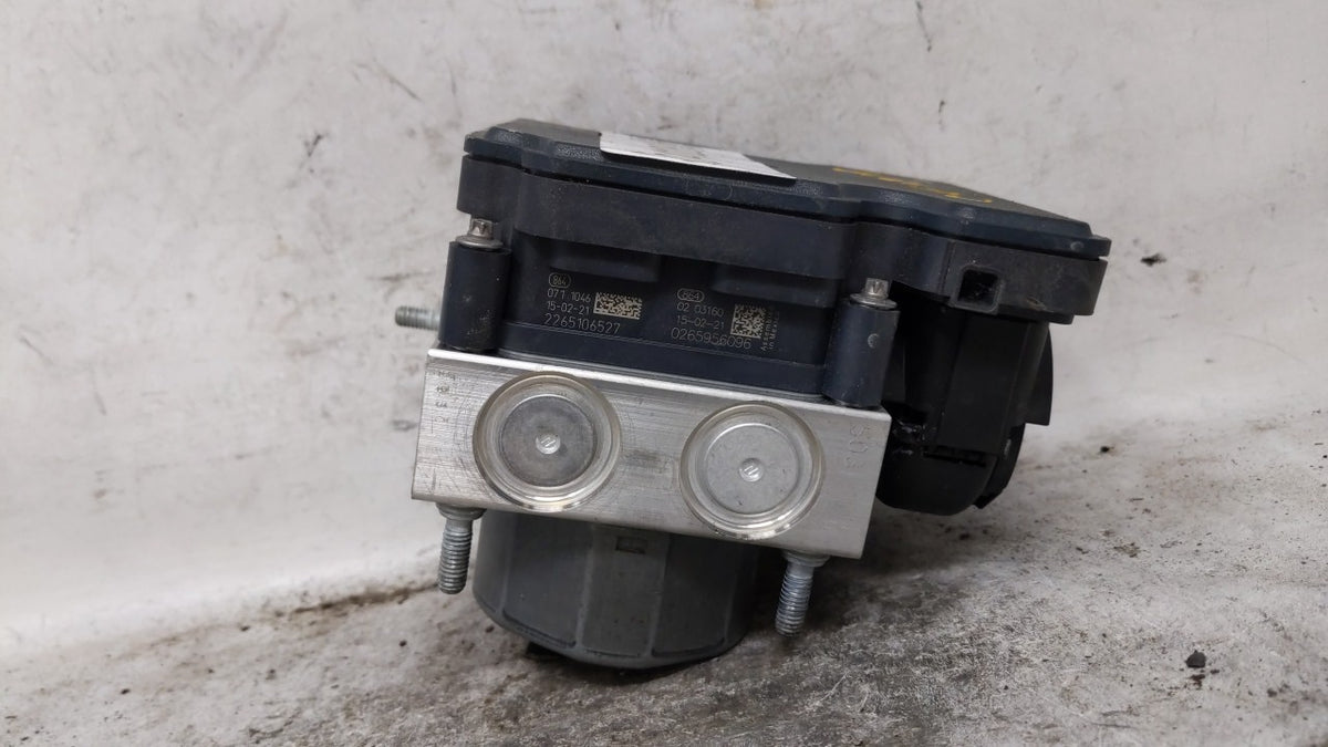 2014-2015 Nissan Sentra Anti-Lock Brake ABS Pump Module Actuator OEM P/N:47660-3SG0C Fits Fits 2014 2015 OEM Used Auto Parts