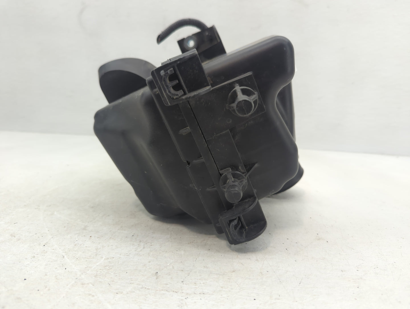2013-2019 Nissan Sentra Air Cleaner Intake-duct Hose Tube - Oemusedautoparts1.com