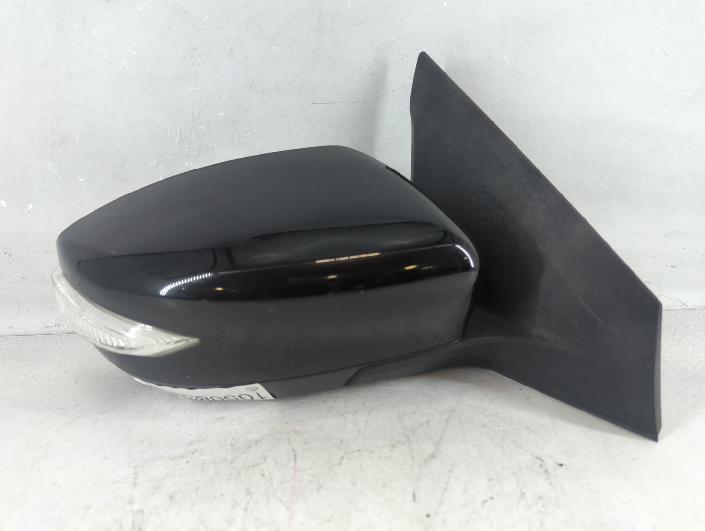 2015 Nissan Sentra Passenger Side View Mirror - Right Door Mirror OEM Used - Oemusedautoparts1.com