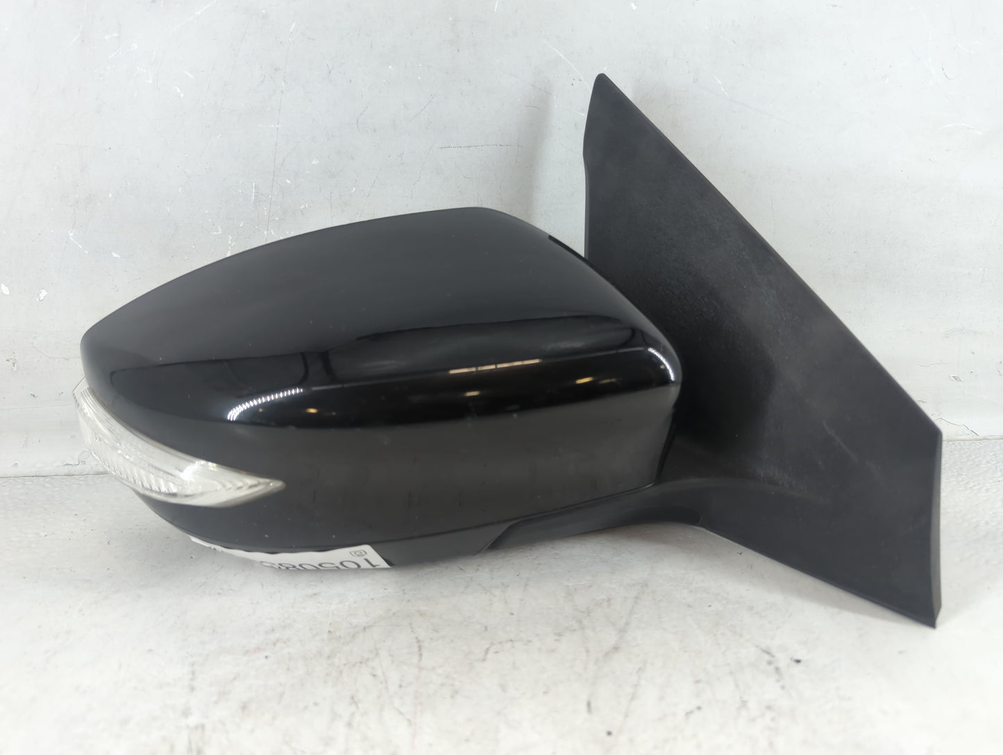 2015 Nissan Sentra Passenger Side View Mirror - Right Door Mirror OEM Used - Oemusedautoparts1.com