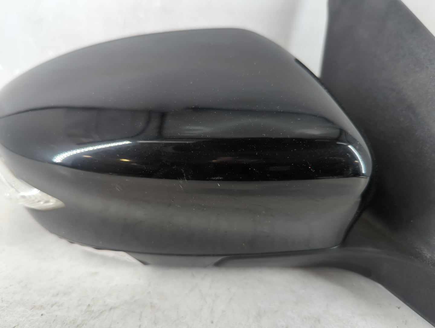 2015 Nissan Sentra Passenger Side View Mirror - Right Door Mirror OEM Used - Oemusedautoparts1.com