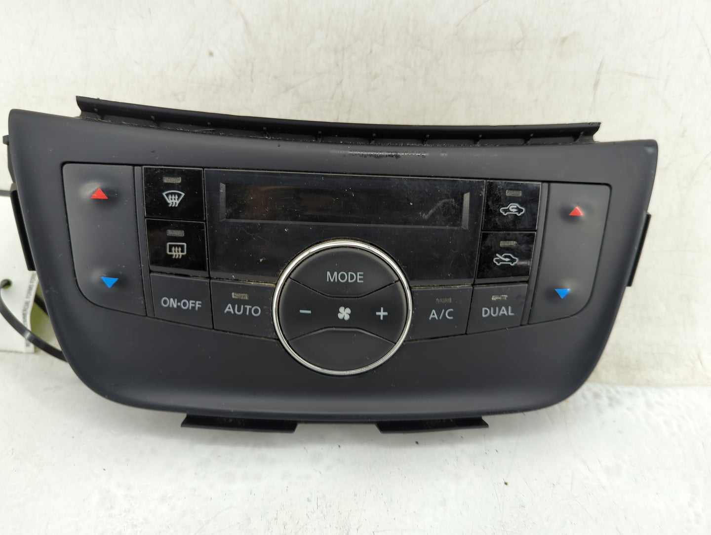 2015-2019 Nissan Sentra Climate Control Module Temperature AC/Heater Replacement P/N:27500 4AT4A Fits OEM Used Auto Parts - 
