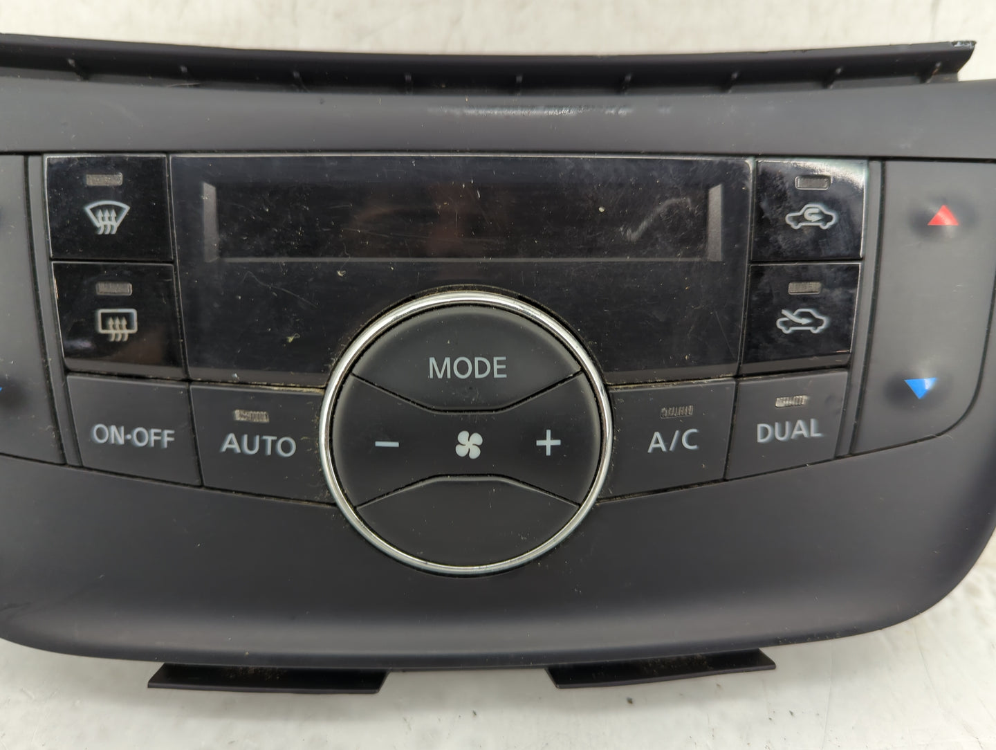 2015-2019 Nissan Sentra Climate Control Module Temperature AC/Heater Replacement P/N:27500 4AT4A Fits OEM Used Auto Parts - 