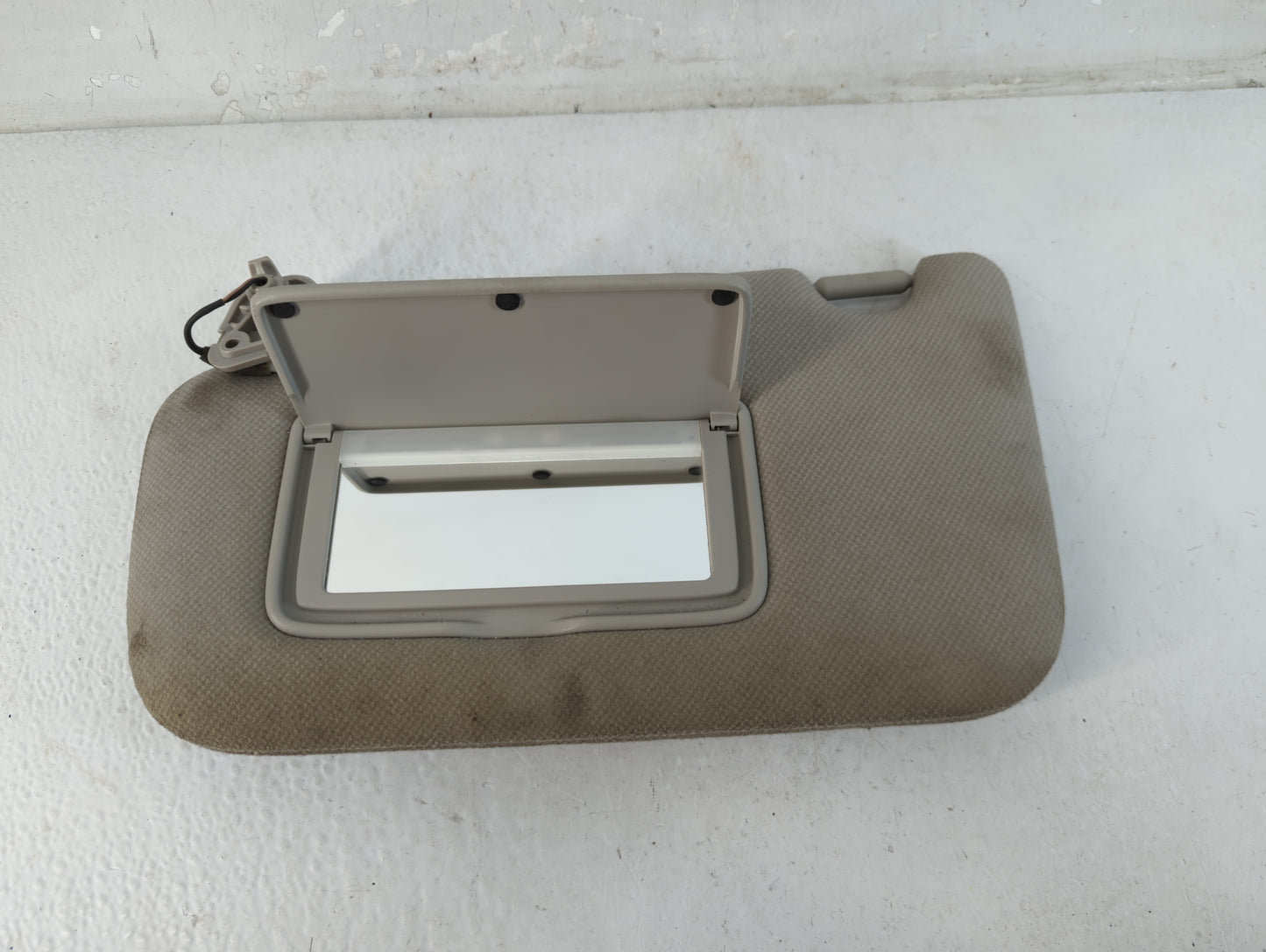 2013-2019 Nissan Sentra Sun Visor Shade Replacement Driver Left Mirror Fits Fits 2013 2014 2015 2016 2017 2018 2019 OEM Used