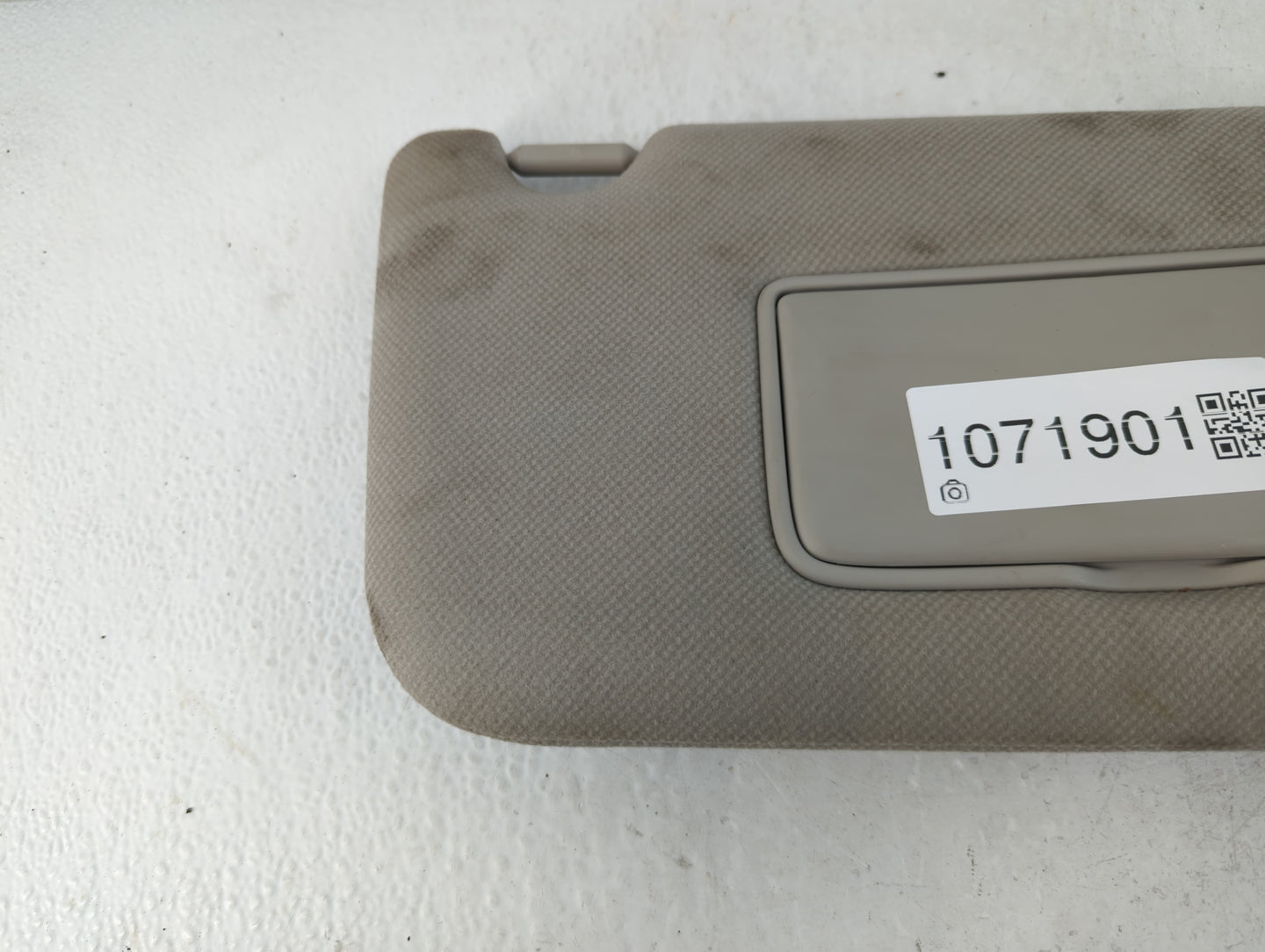 2013-2019 Nissan Sentra Sun Visor Shade Replacement Passenger Right Mirror Fits Fits 2013 2014 2015 2016 2017 2018 2019 OEM 
