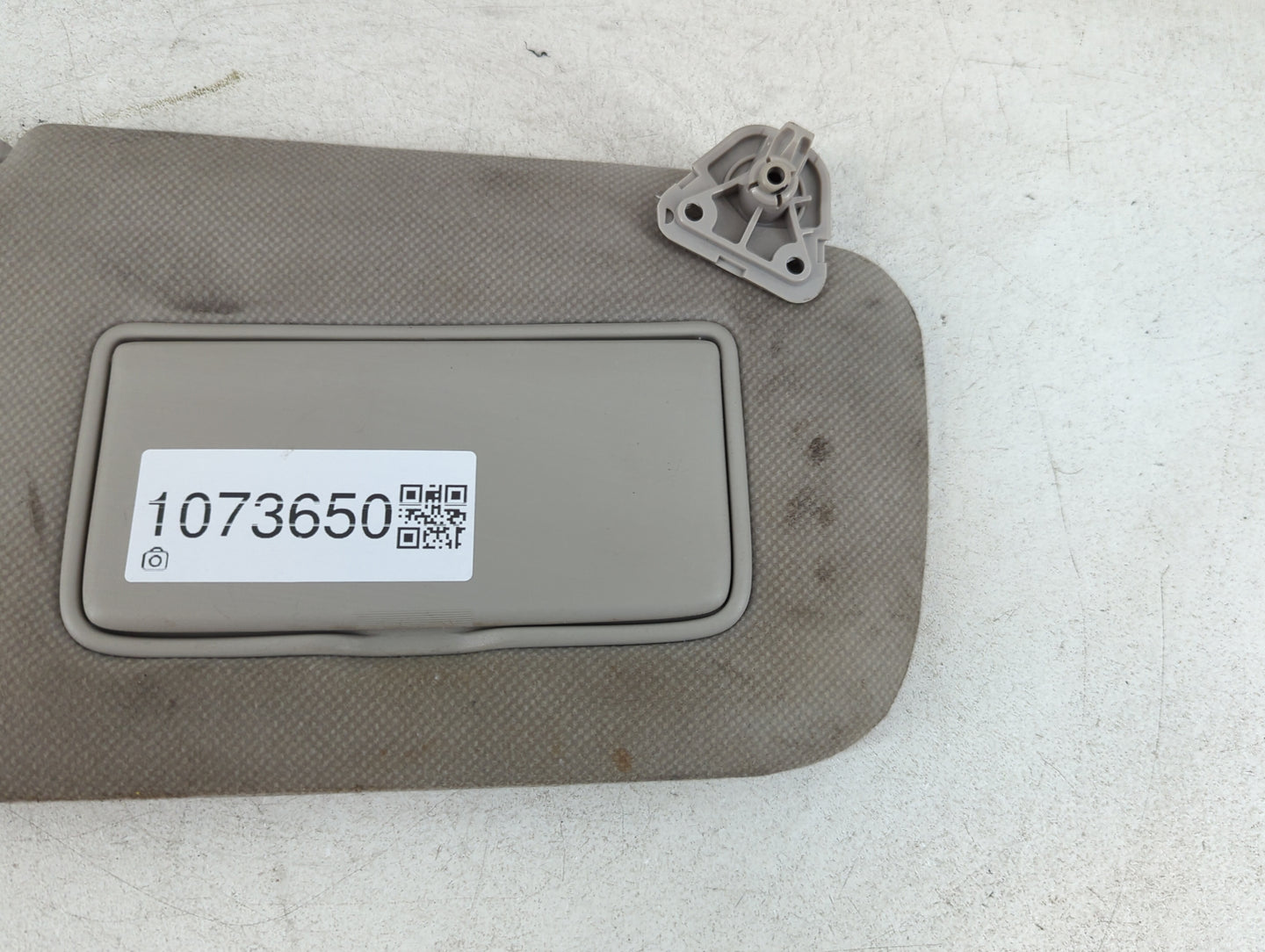 2013-2019 Nissan Sentra Sun Visor Shade Replacement Passenger Right Mirror Fits Fits 2012 2013 2014 2015 2016 2017 2018 2019