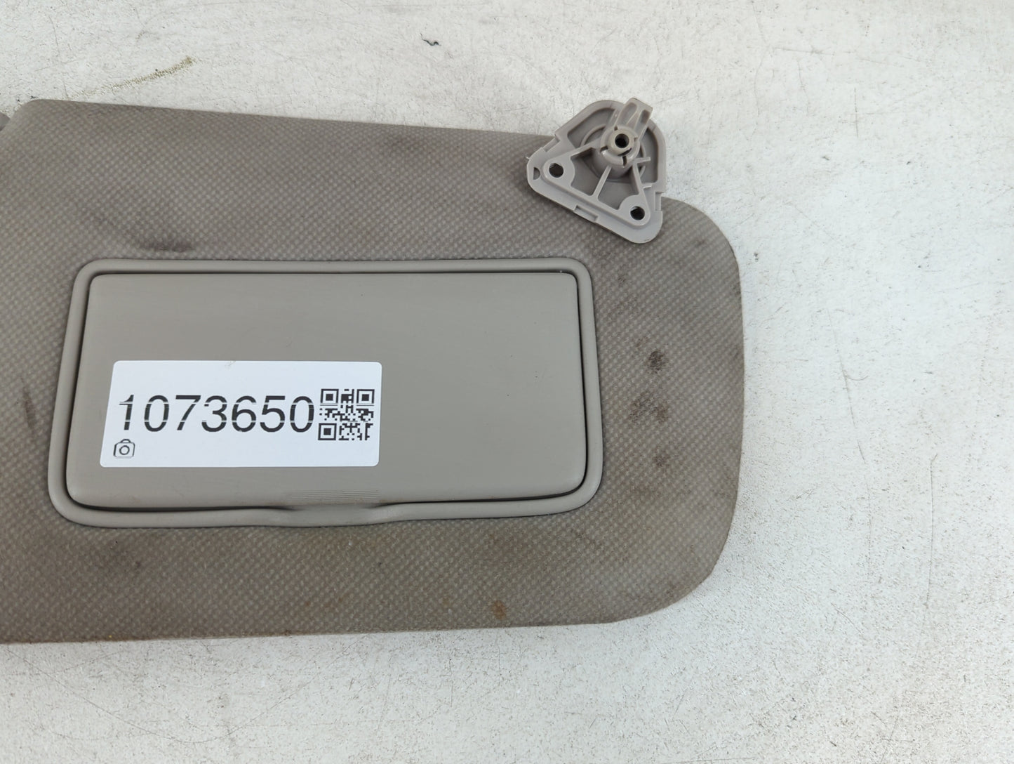 2013-2019 Nissan Sentra Sun Visor Shade Replacement Passenger Right Mirror Fits Fits 2012 2013 2014 2015 2016 2017 2018 2019