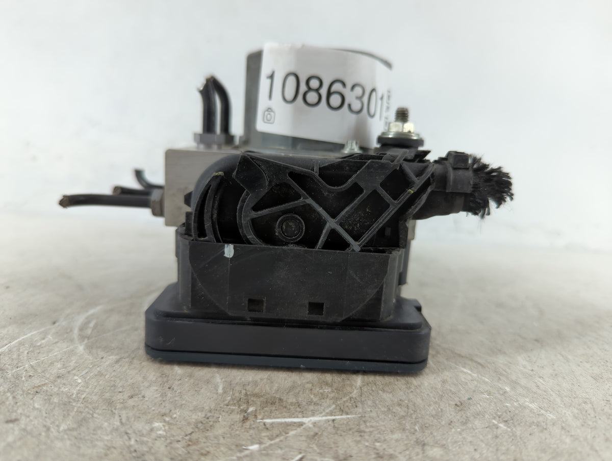 2014-2015 Nissan Sentra Anti-Lock Brake ABS Pump Module Actuator OEM P/N:A000 431 37 00 Fits Fits 2014 2015 OEM Used Auto Pa