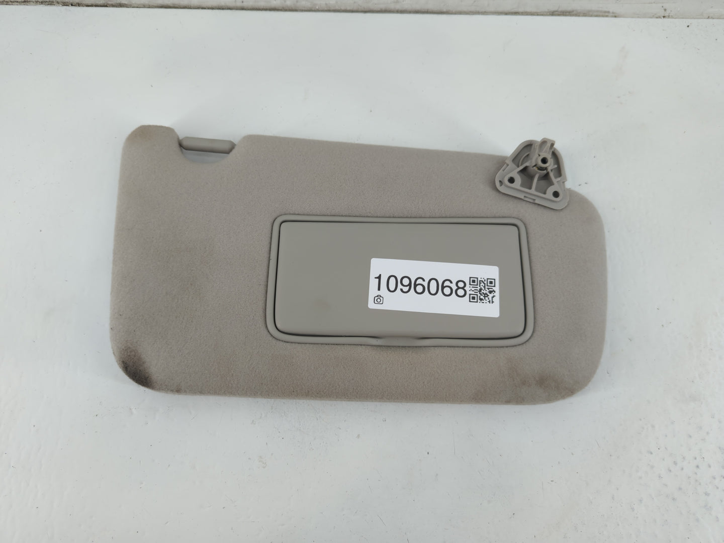 2013-2019 Nissan Sentra Sun Visor Shade Replacement Passenger Right Mirror Fits Fits 2012 2013 2014 2015 2016 2017 2018 2019