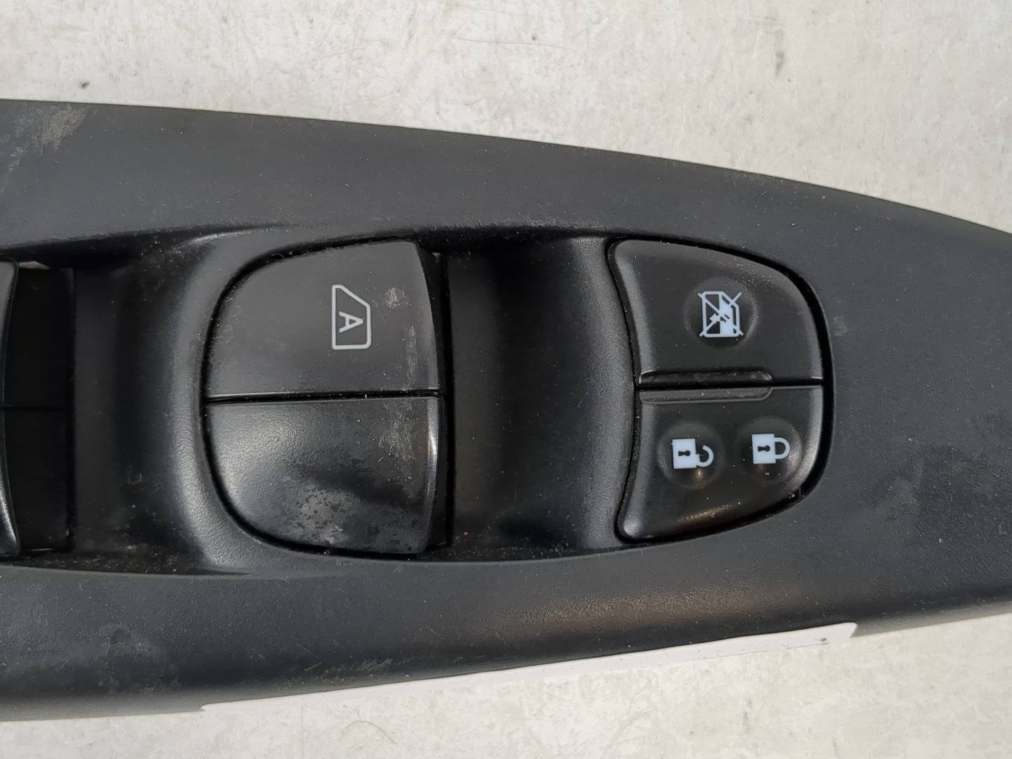 2013-2019 Nissan Sentra Master Power Window Switch Replacement Driver Side Left P/N:25401 3SH1A Fits OEM Used Auto Parts - O