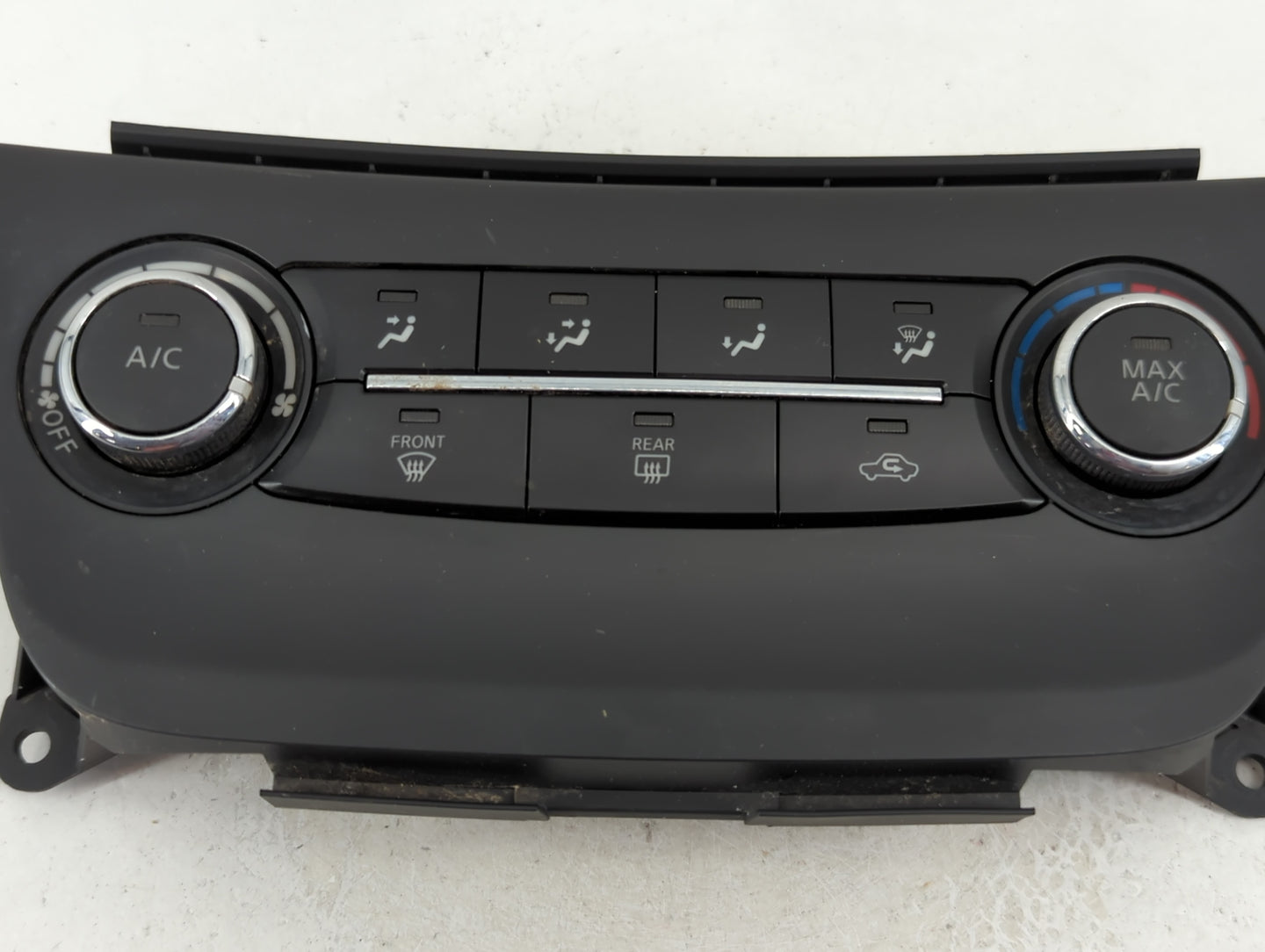 2015-2017 Nissan Sentra Climate Control Module Temperature AC/Heater Replacement P/N:2750004AT2A Fits Fits 2015 2016 2017 OE