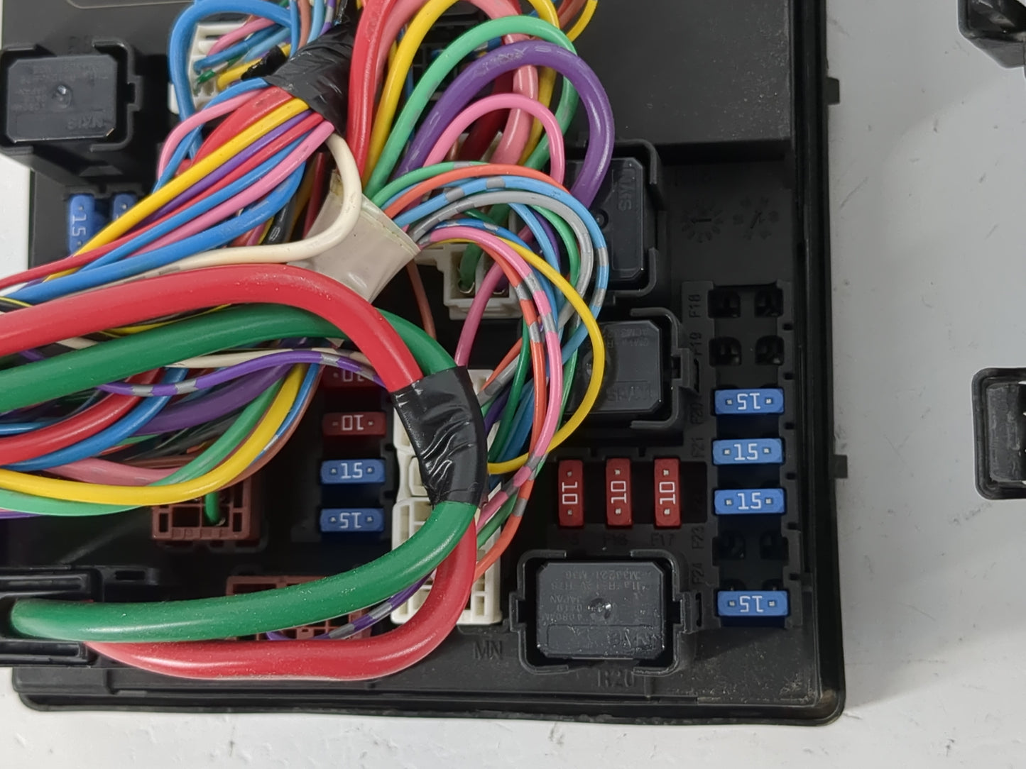 2013-2019 Nissan Sentra Fusebox Fuse Box Panel Relay Module P/N:284B7 3RA1A Fits Fits 2013 2014 2015 2016 2017 2018 2019 OEM