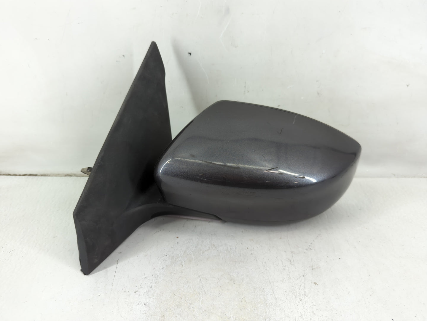 2013-2015 Nissan Sentra Driver Side View Mirror - Left Door Mirror OEM Used - Oemusedautoparts1.com