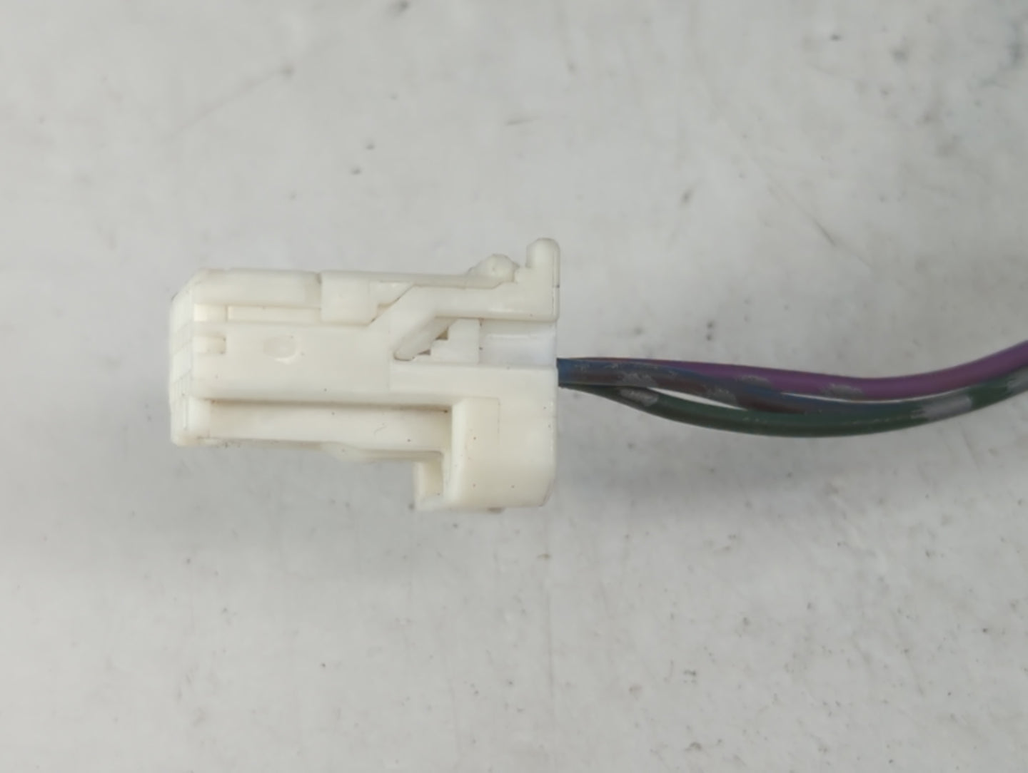 2013-2015 Nissan Sentra Driver Side View Mirror - Left Door Mirror OEM Used - Oemusedautoparts1.com