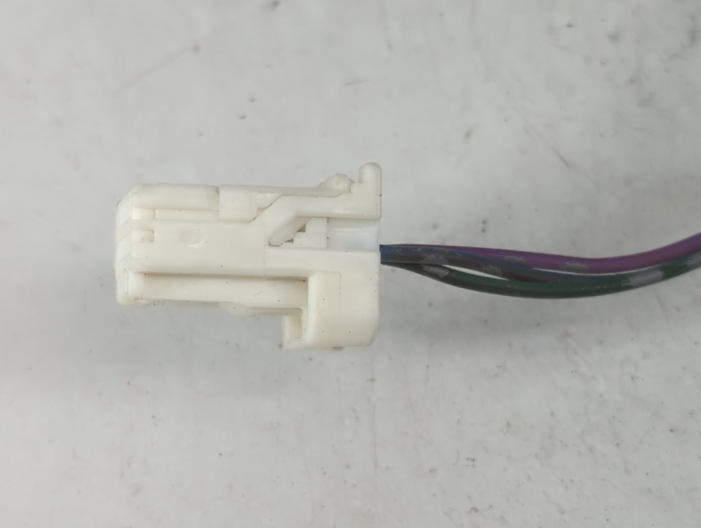 2013-2015 Nissan Sentra Driver Side View Mirror - Left Door Mirror OEM Used - Oemusedautoparts1.com