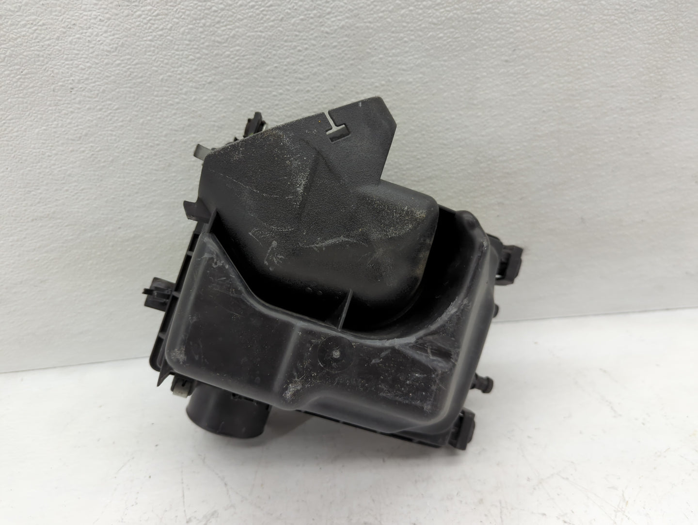 2015 Nissan Sentra Air Cleaner Intake-duct Hose Tube Black - Oemusedautoparts1.com