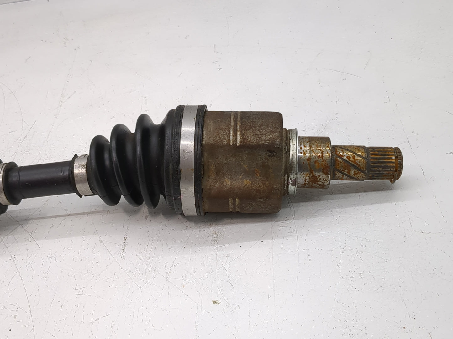 2013-2019 Nissan Sentra Axle Shaft Front Passenger Cv C/v - Oemusedautoparts1.com