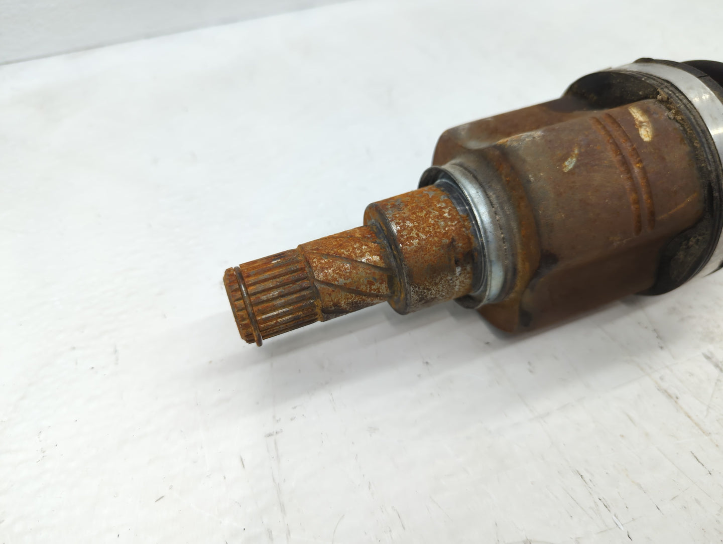 2013-2019 Nissan Sentra Axle Shaft Front Driver Cv C/v - Oemusedautoparts1.com