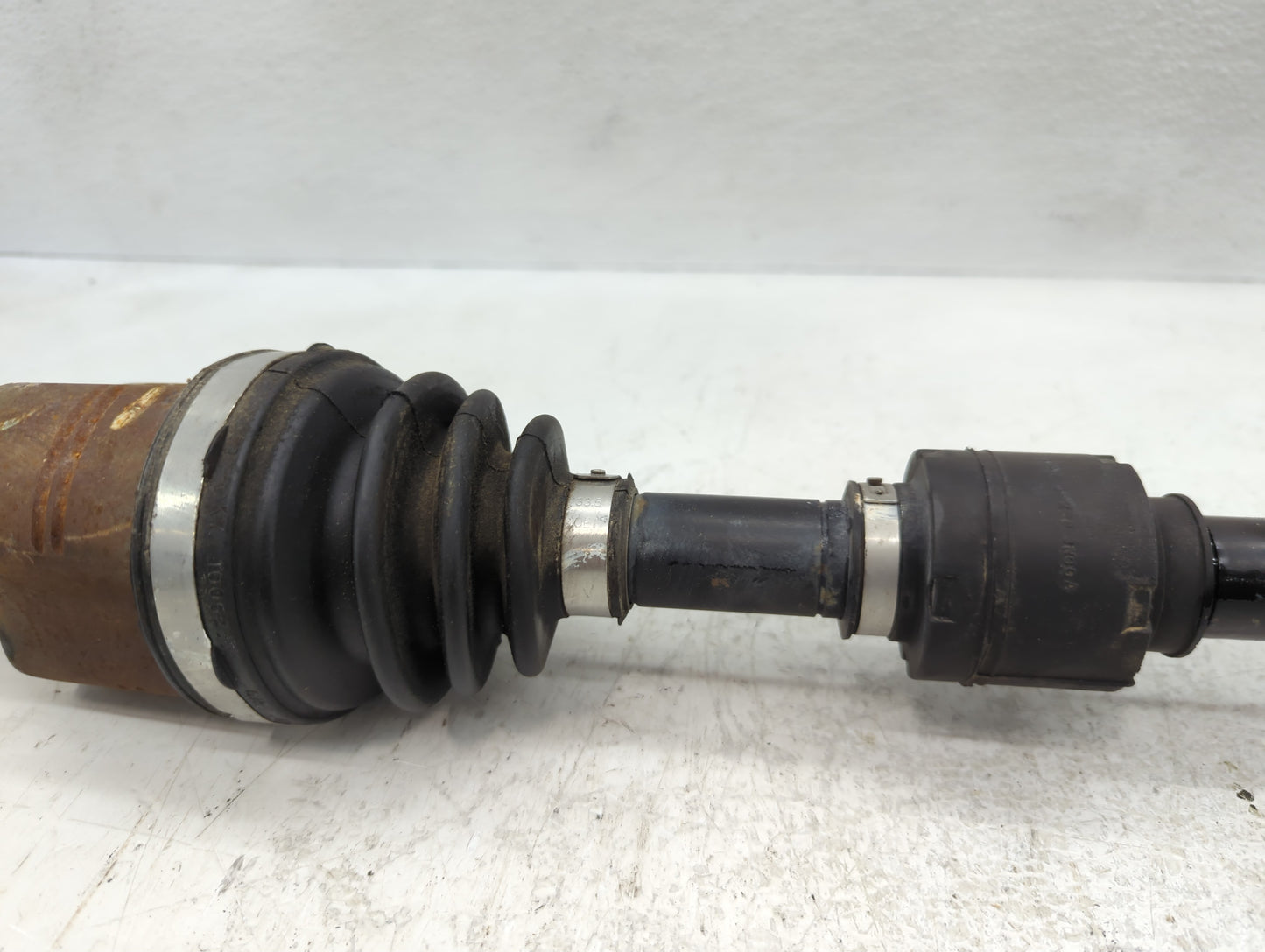 2013-2019 Nissan Sentra Axle Shaft Front Driver Cv C/v - Oemusedautoparts1.com