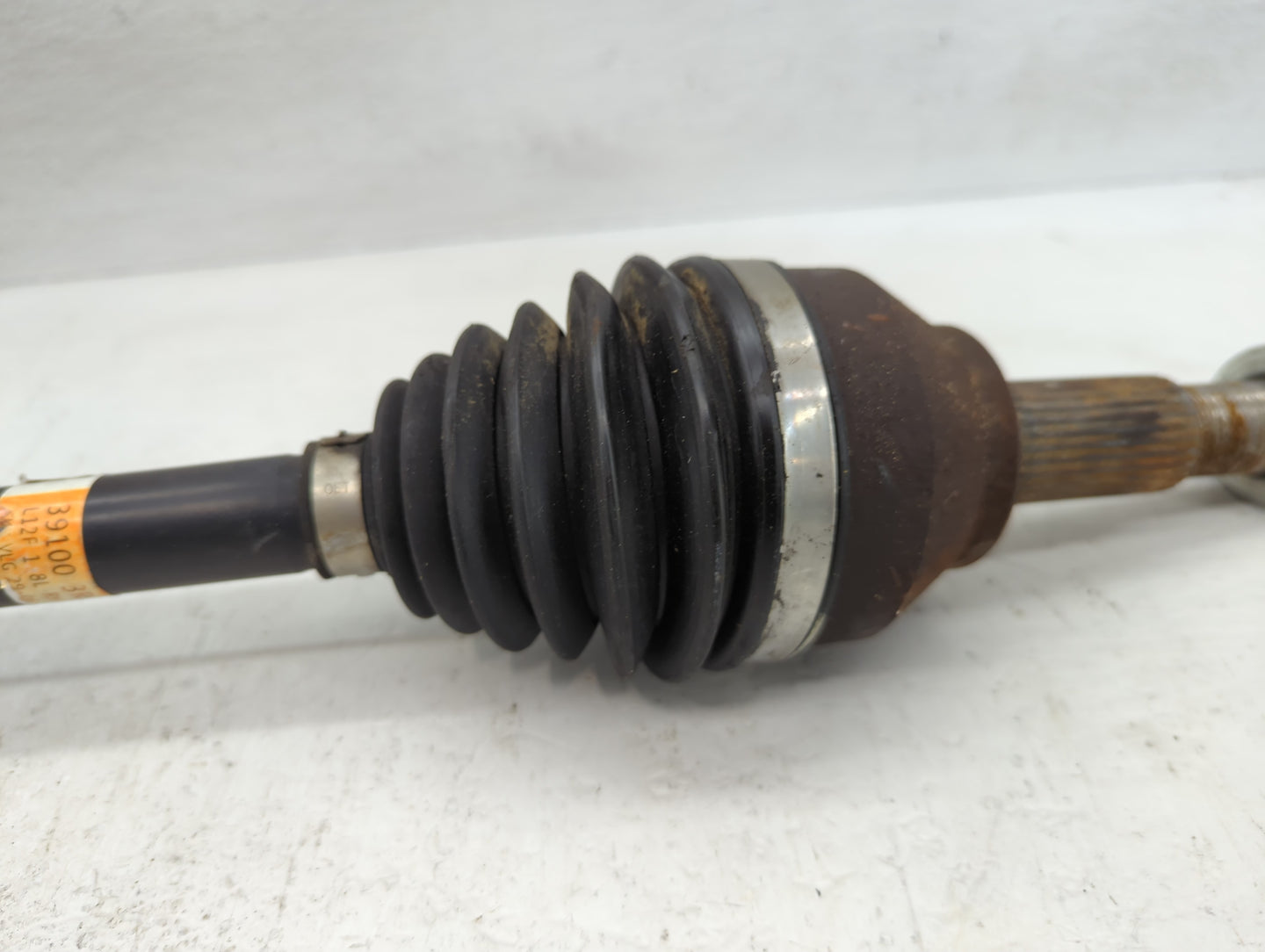 2013-2019 Nissan Sentra Axle Shaft Front Driver Cv C/v - Oemusedautoparts1.com