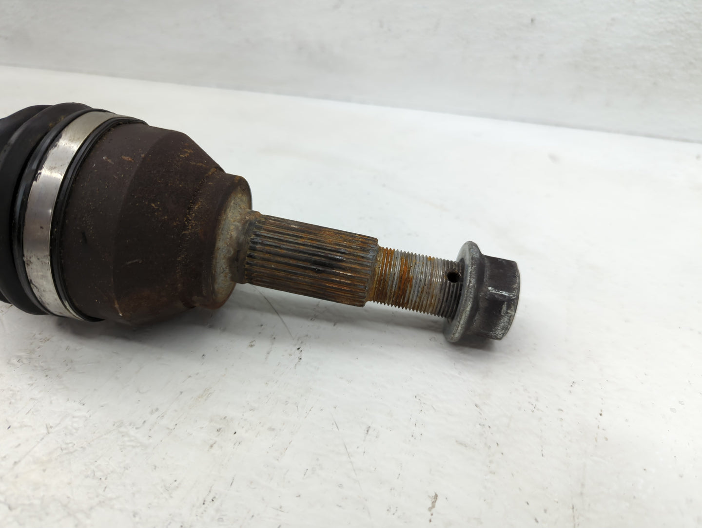 2013-2019 Nissan Sentra Axle Shaft Front Driver Cv C/v - Oemusedautoparts1.com