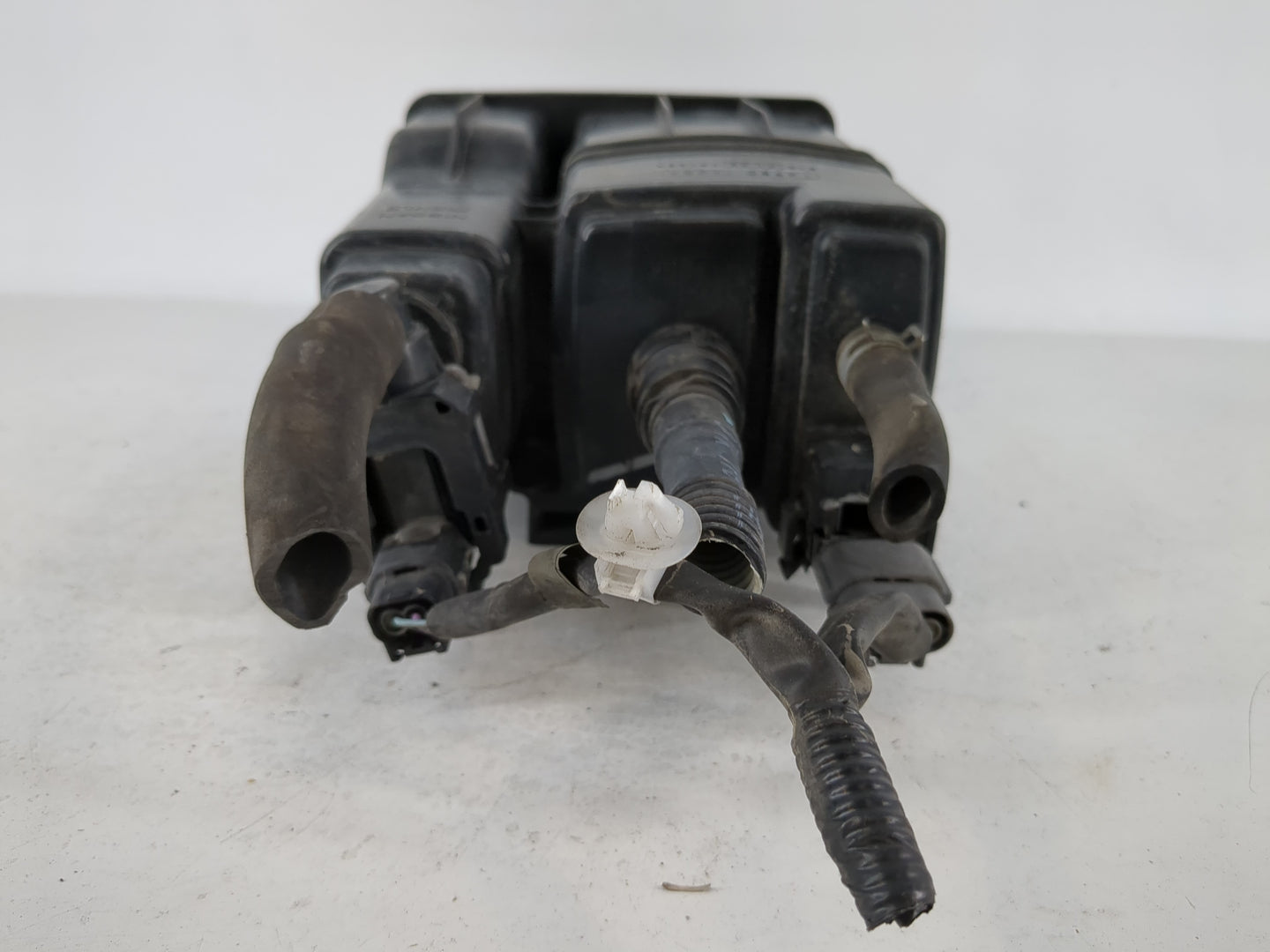 2015 Nissan Sentra Fuel Vapor Charcoal Canister 1120666 - Oemusedautoparts1.com