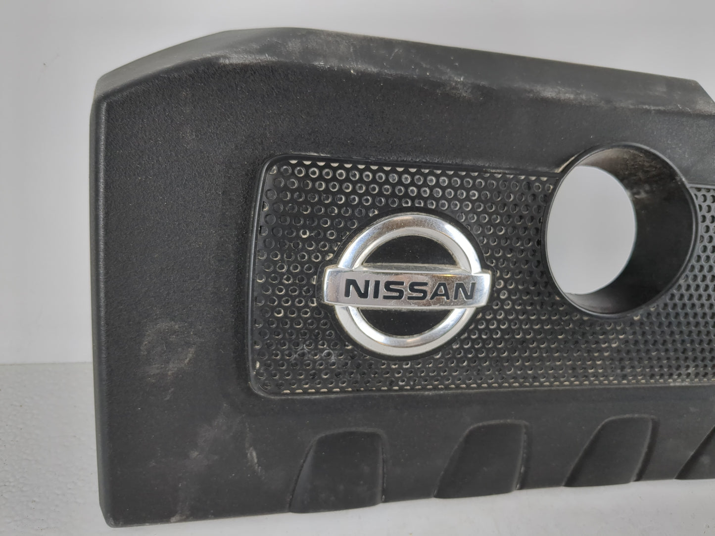 2015 Nissan Sentra Engine Cover - Oemusedautoparts1.com