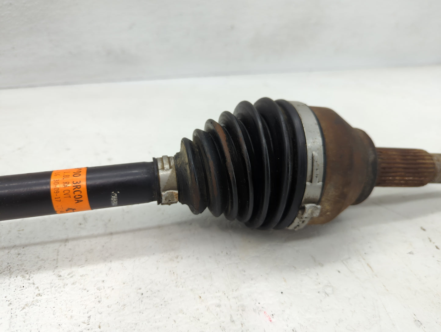 2013-2019 Nissan Sentra Axle Shaft Front Passenger Cv C/v - Oemusedautoparts1.com