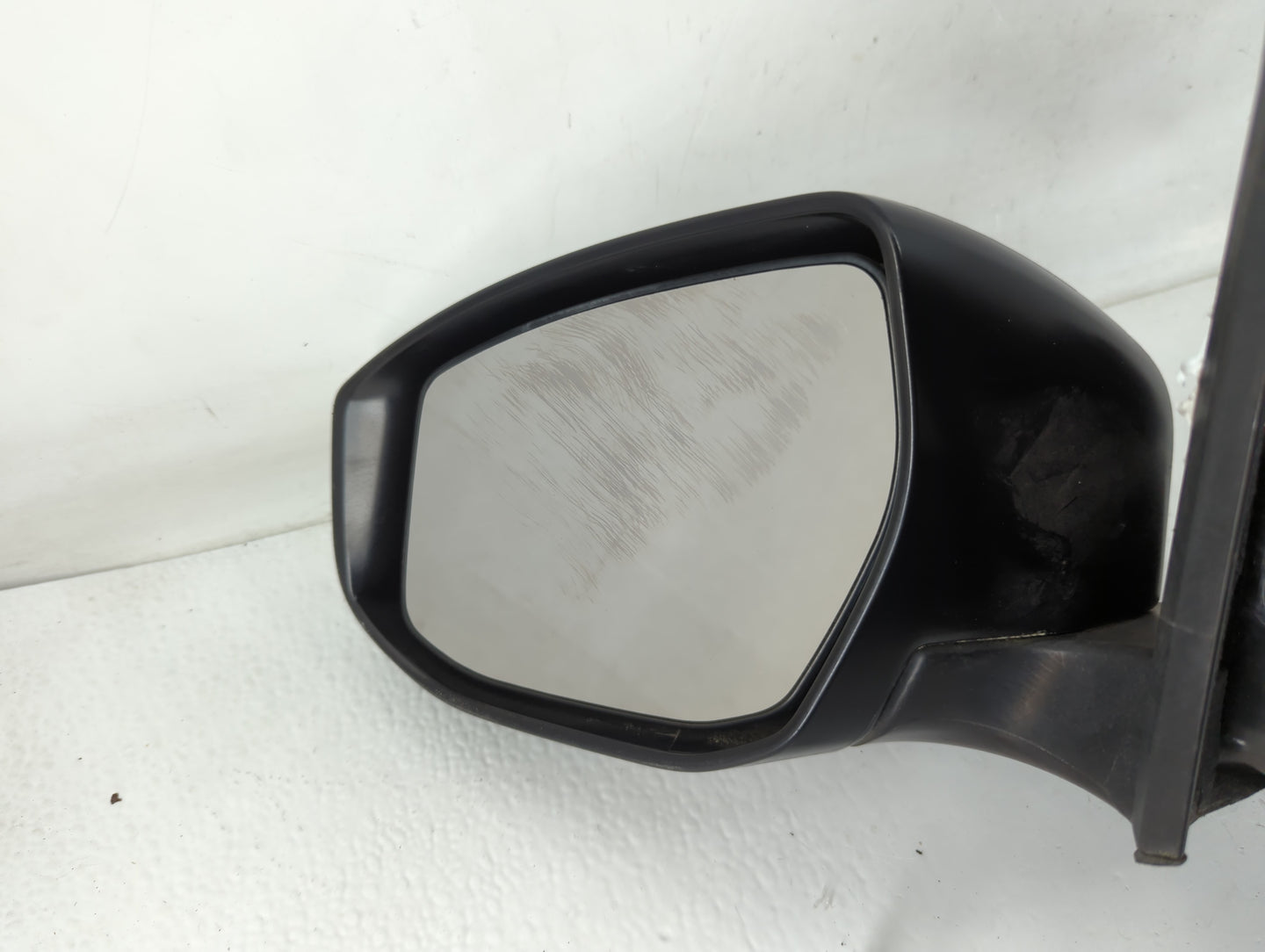 2013-2015 Nissan Sentra Driver Side View Mirror - Left Door Mirror OEM Used - Oemusedautoparts1.com