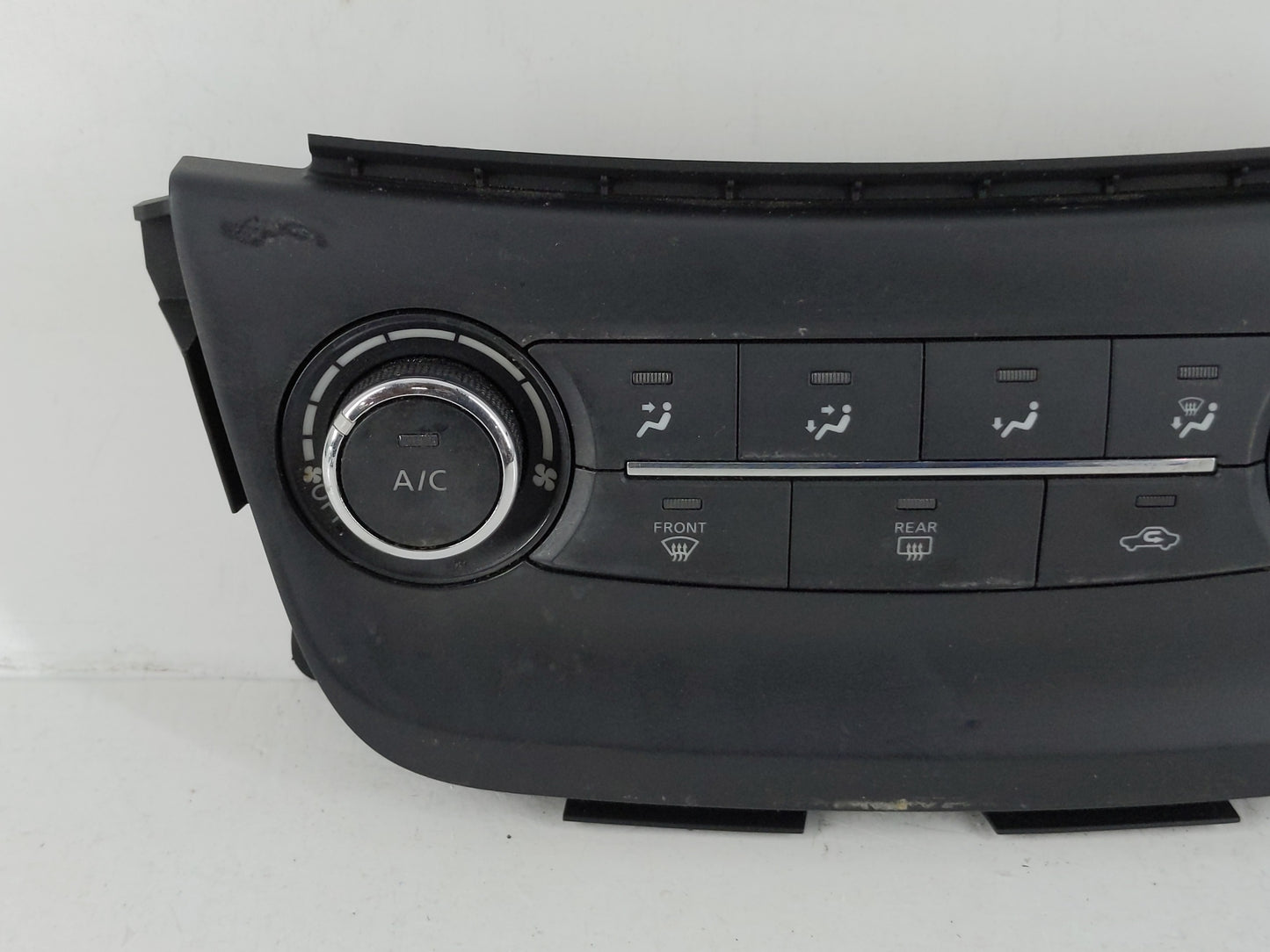 2015 Nissan Sentra Climate Control Module Temperature AC/Heater Replacement P/N:275004AT2A Fits OEM Used Auto Parts - Oemuse