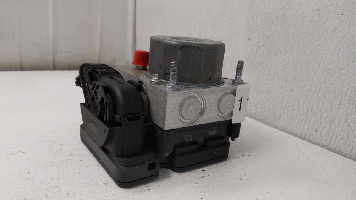 2015 Nissan Sentra Anti-Lock Brake ABS Pump Module Actuator OEM Fits OEM Used Auto Parts - Oemusedautoparts1.com
