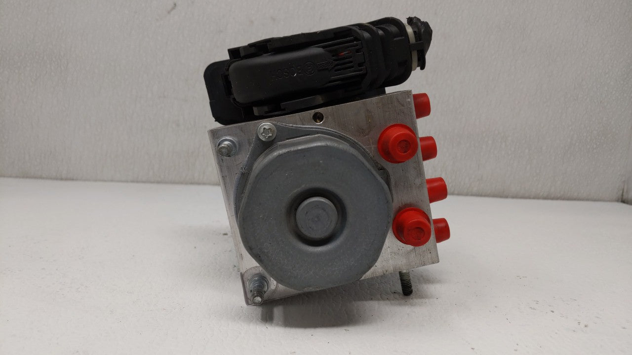 2015 Nissan Sentra ABS Pump Control Module Replacement Fits OEM Used Auto Parts - Oemusedautoparts1.com