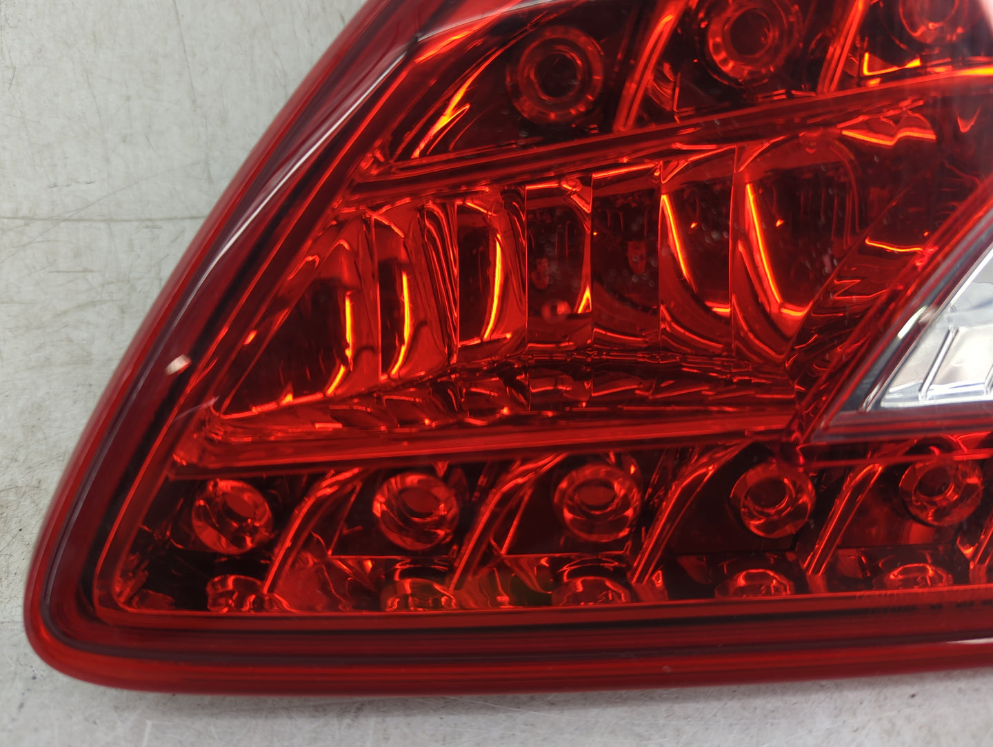 2013-2015 Nissan Sentra Passenger Right Side Deck Lid Mounted Tail Light - Oemusedautoparts1.com