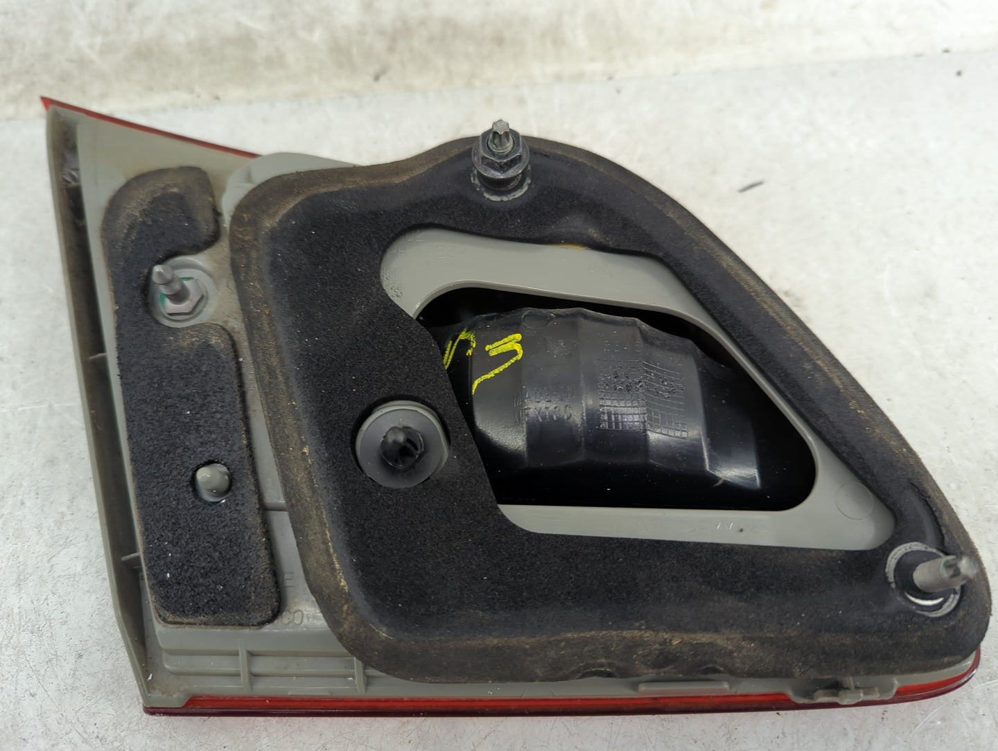 2013-2015 Nissan Sentra Passenger Right Side Deck Lid Mounted Tail Light - Oemusedautoparts1.com