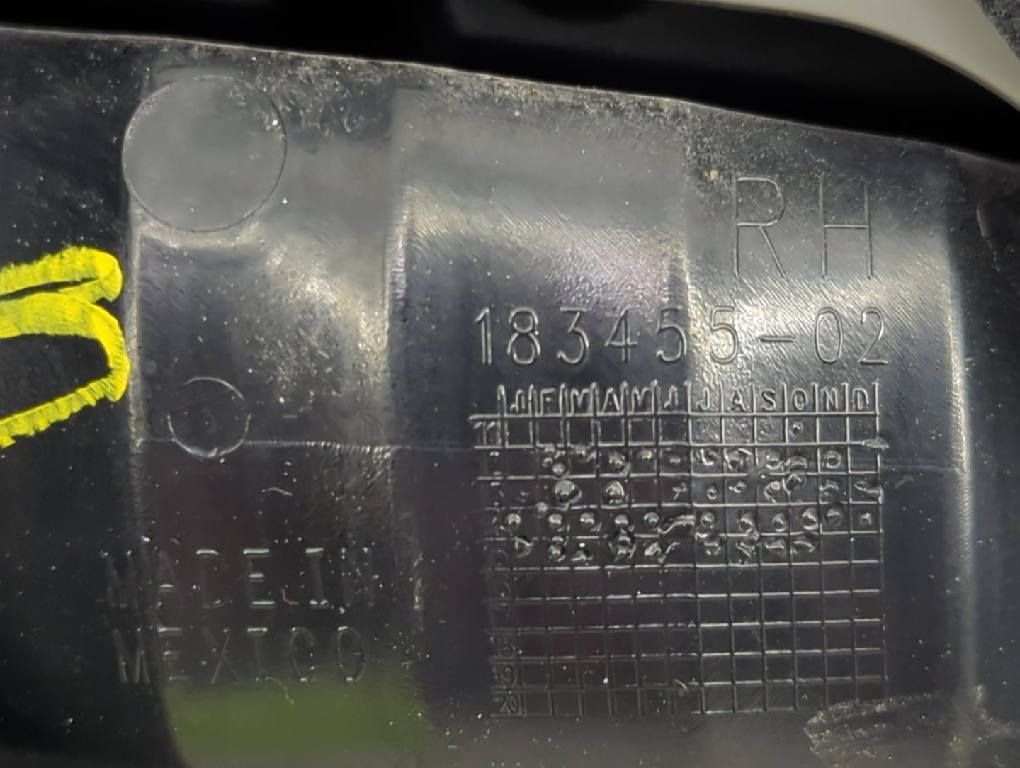 2013-2015 Nissan Sentra Passenger Right Side Deck Lid Mounted Tail Light - Oemusedautoparts1.com