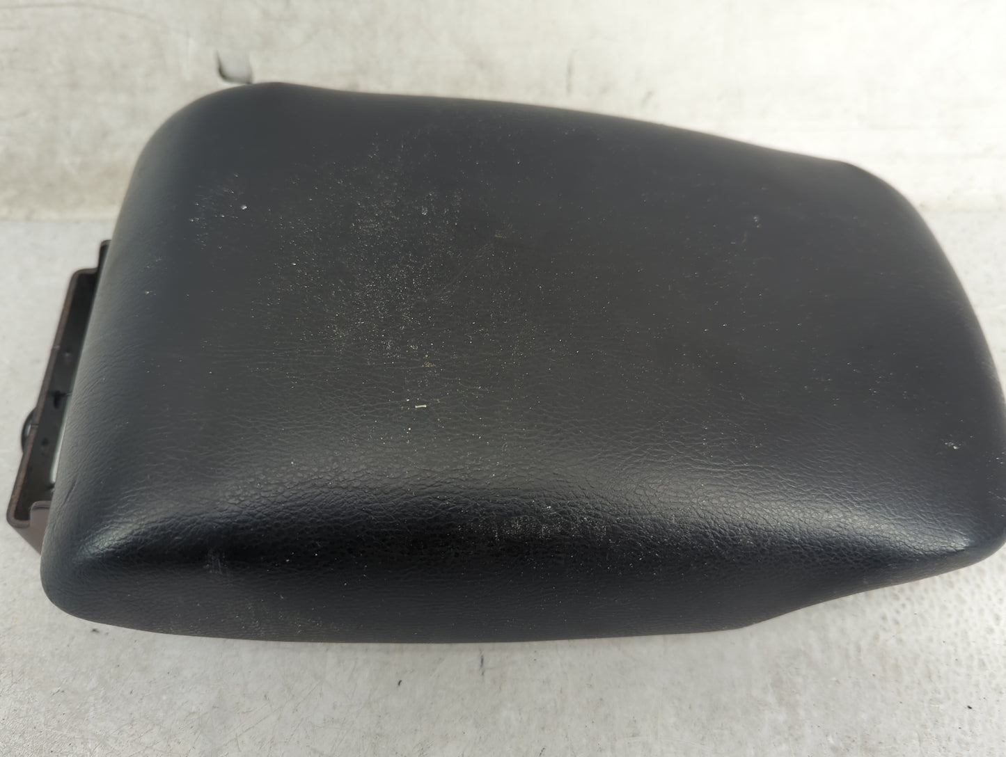 2013-2016 Nissan Sentra Center Console Armrest Cover Lid Fits Fits 2013 2014 2015 2016 OEM Used Auto Parts - Oemusedautopart