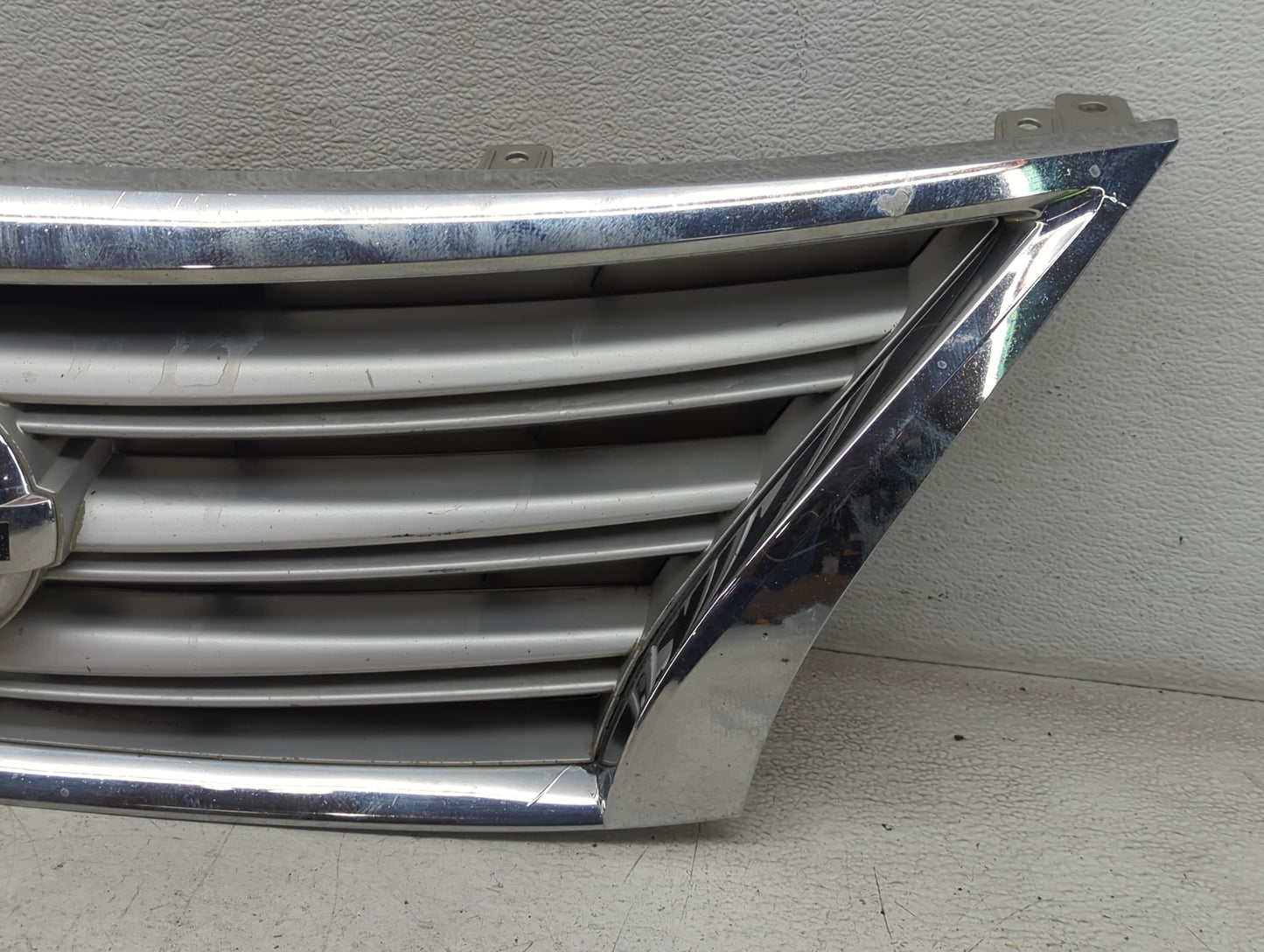 2013-2015 Nissan Sentra Front Grille Bumper Not Included - Oemusedautoparts1.com