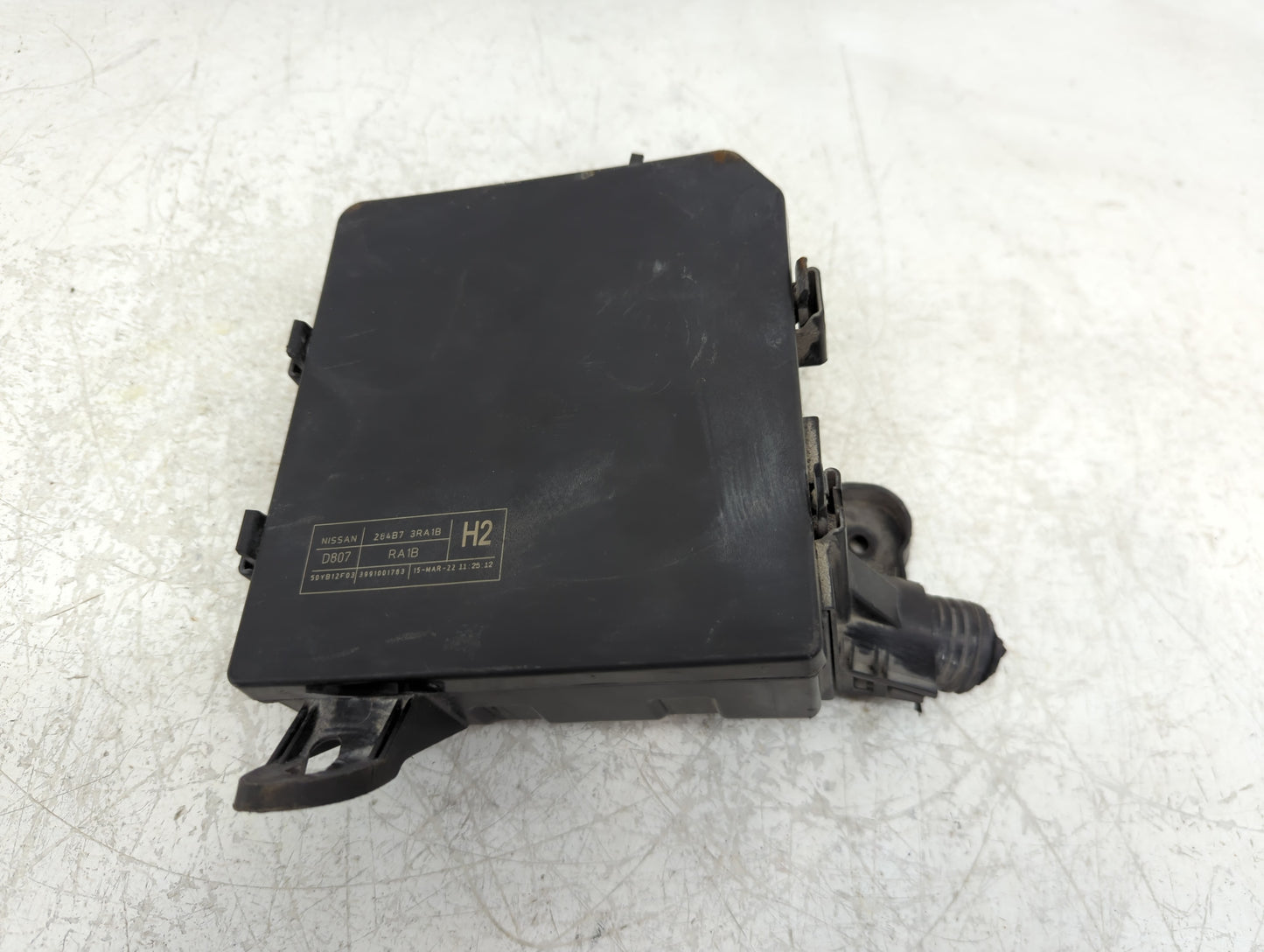2013-2019 Nissan Sentra Fusebox Fuse Box Panel Relay Module P/N:284B7 3RA1B Fits Fits 2013 2014 2015 2016 2017 2018 2019 OEM