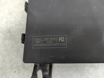 2013-2019 Nissan Sentra Fusebox Fuse Box Panel Relay Module P/N:284B7 3RA1B Fits Fits 2013 2014 2015 2016 2017 2018 2019 OEM Used Auto Parts