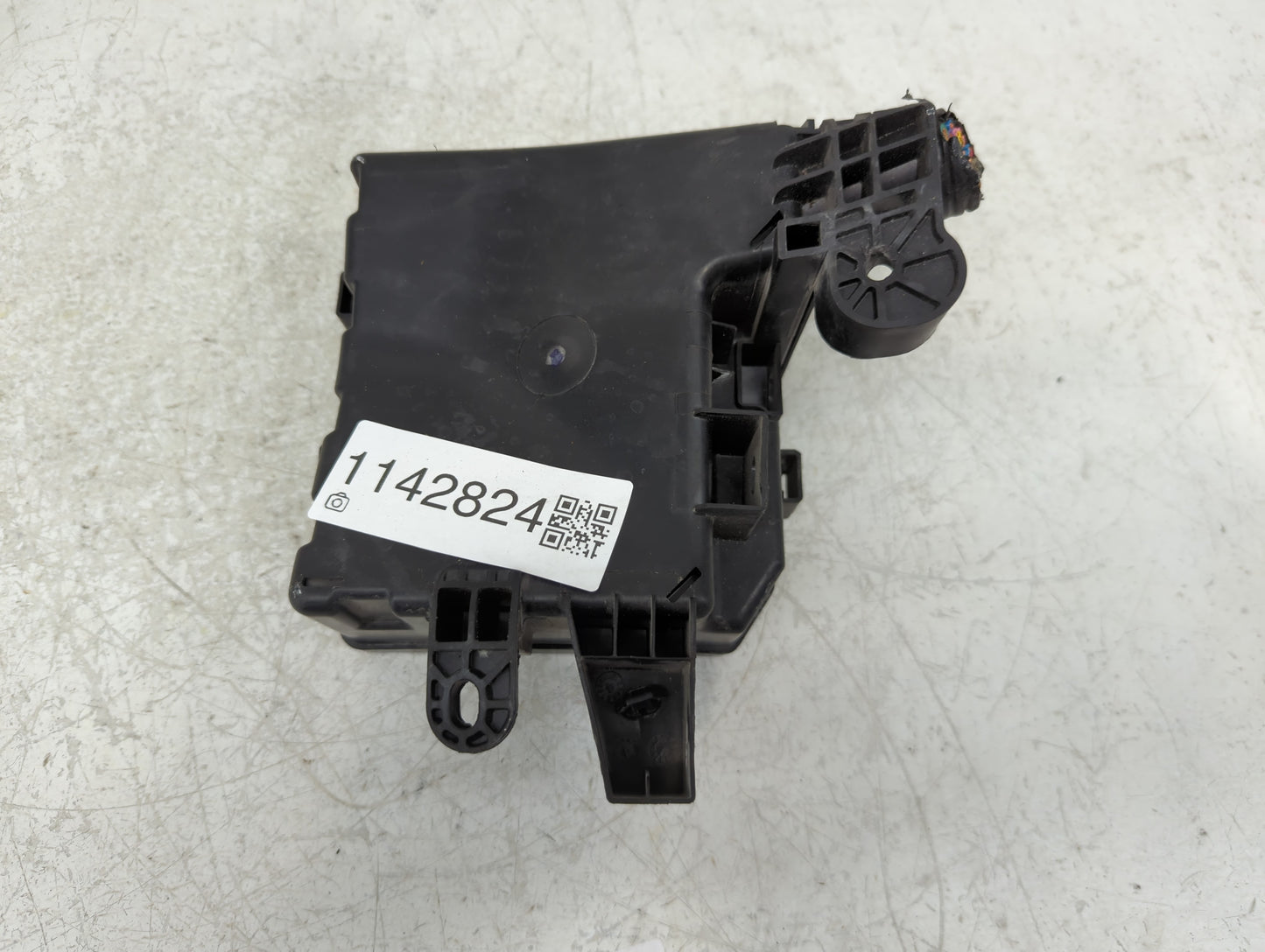 2013-2019 Nissan Sentra Fusebox Fuse Box Panel Relay Module P/N:284B7 3RA1B Fits Fits 2013 2014 2015 2016 2017 2018 2019 OEM