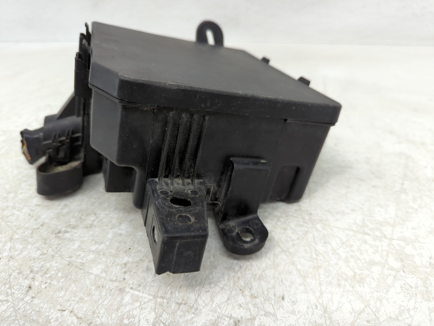 2013-2019 Nissan Sentra Fusebox Fuse Box Panel Relay Module P/N:284B7 3RA1B Fits Fits 2013 2014 2015 2016 2017 2018 2019 OEM
