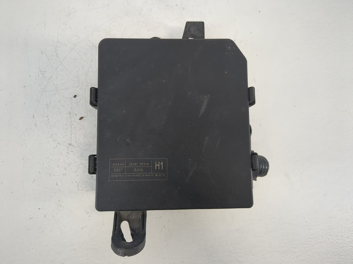 2013-2019 Nissan Sentra Fusebox Fuse Box Panel Relay Module P/N:284B7 3RA1A Fits Fits 2013 2014 2015 2016 2017 2018 2019 OEM