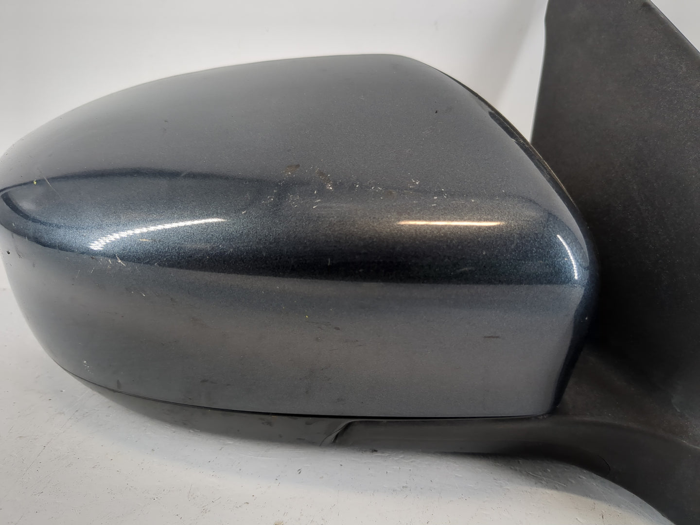 2013-2015 Nissan Sentra Passenger Side View Mirror - Right Door Mirror OEM Used - Oemusedautoparts1.com